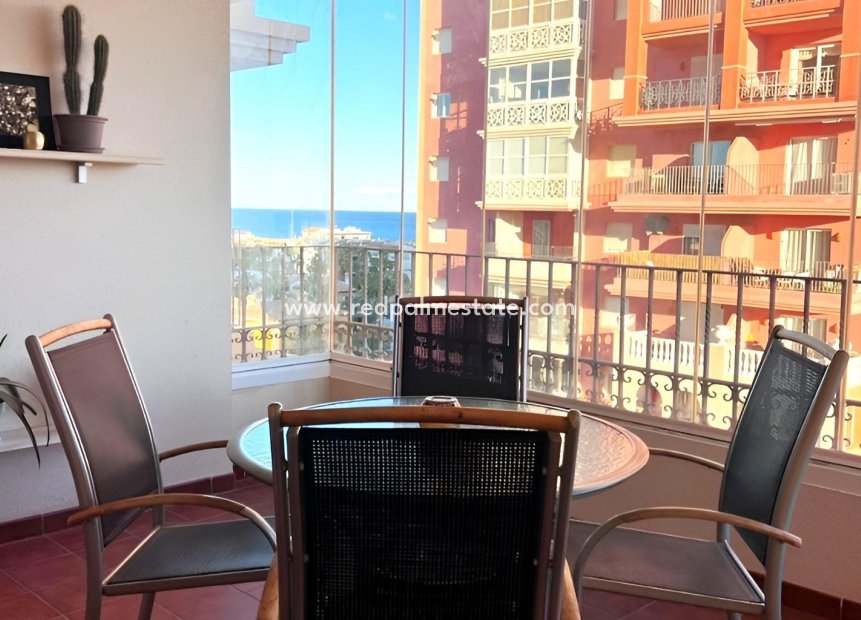 Resale - Apartments -
Torrevieja - Playa de los Locos