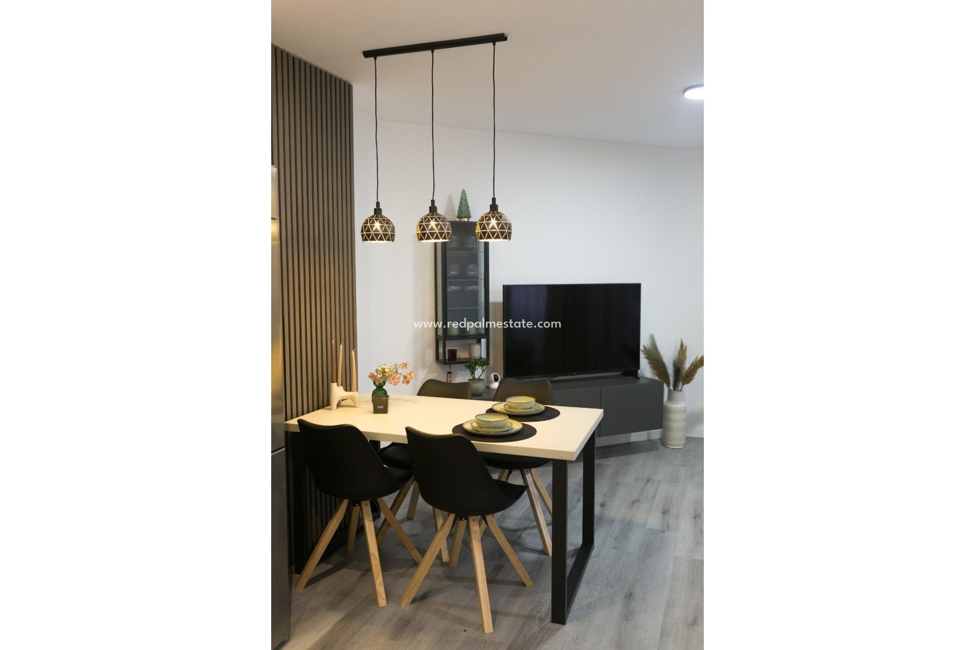 Resale - Apartments -
Torrevieja - Playa de los Locos