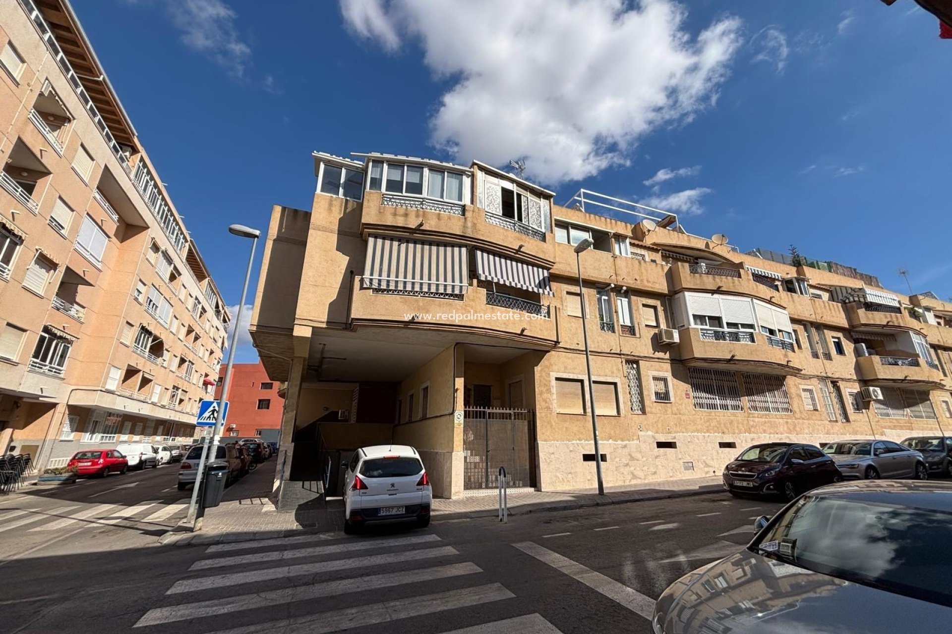 Resale - Apartments -
Torrevieja - Playa de los Locos