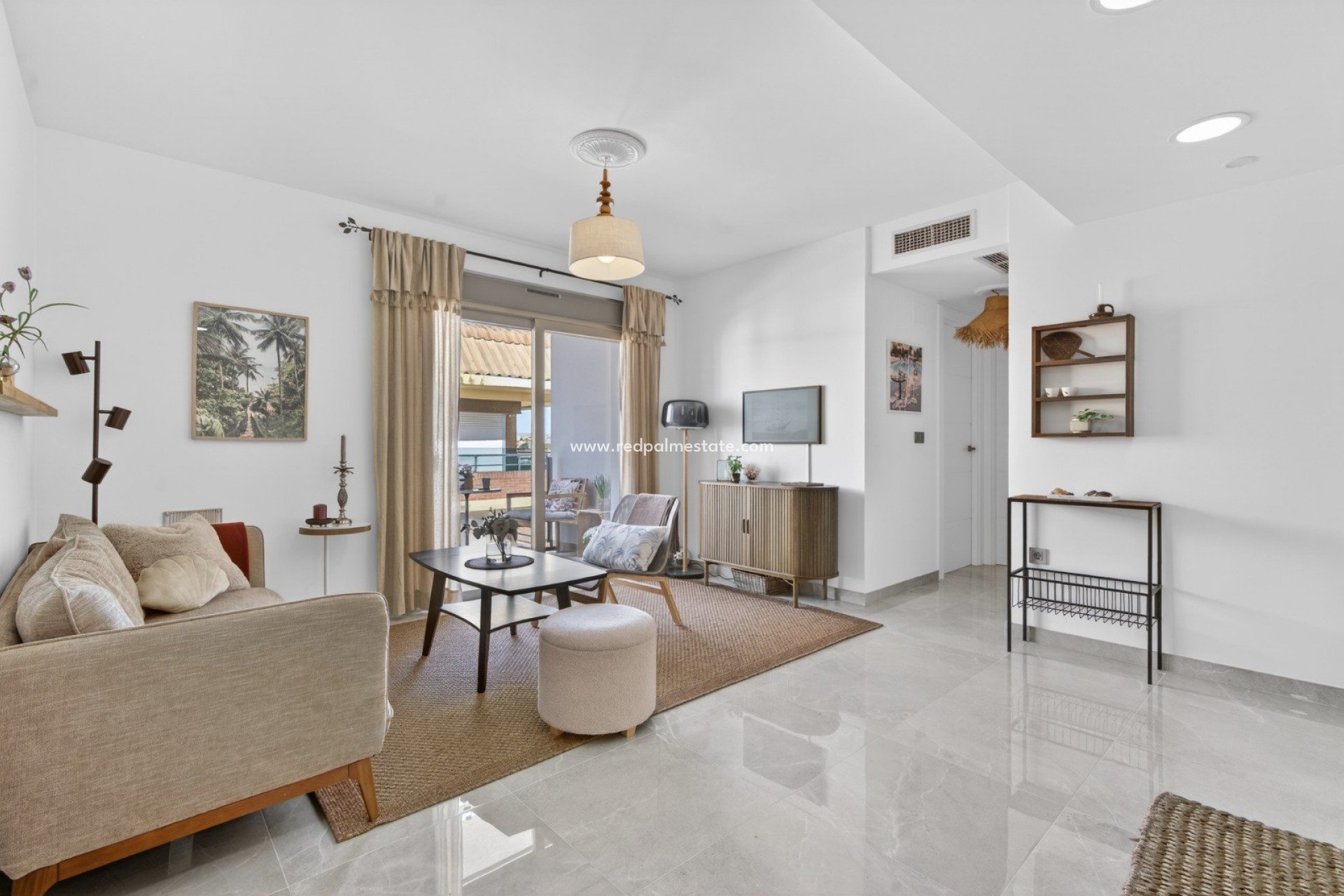 Resale - Apartments -
Torrevieja - Playa de los Locos