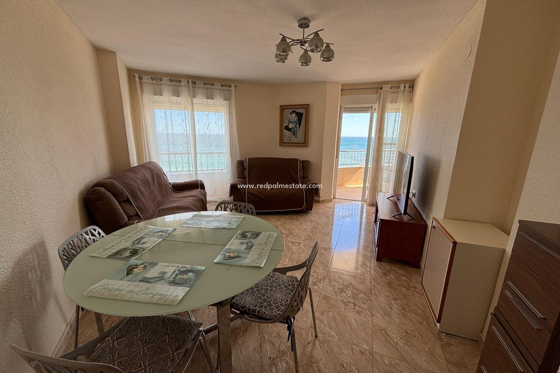 Resale - Apartments -
Torrevieja - Playa de los Naufragos