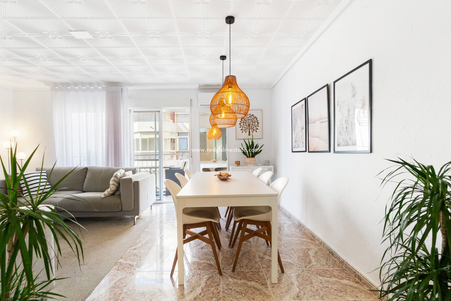 Resale - Apartments -
Torrevieja - Playa del Cura