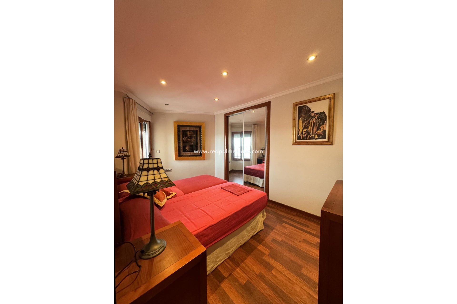 Resale - Apartments -
Torrevieja - Playa del Cura