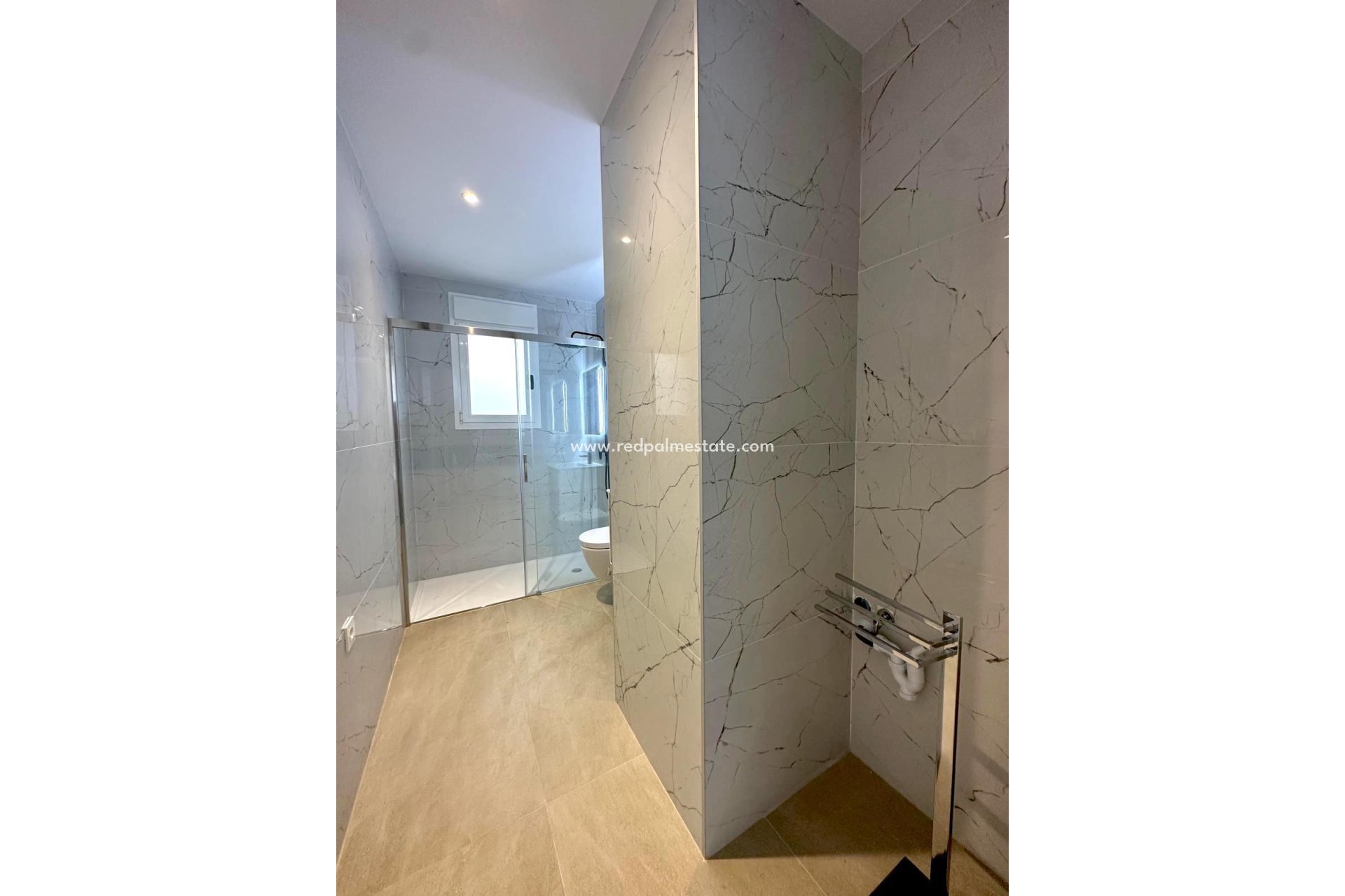 Resale - Apartments -
Torrevieja - Playa del Cura