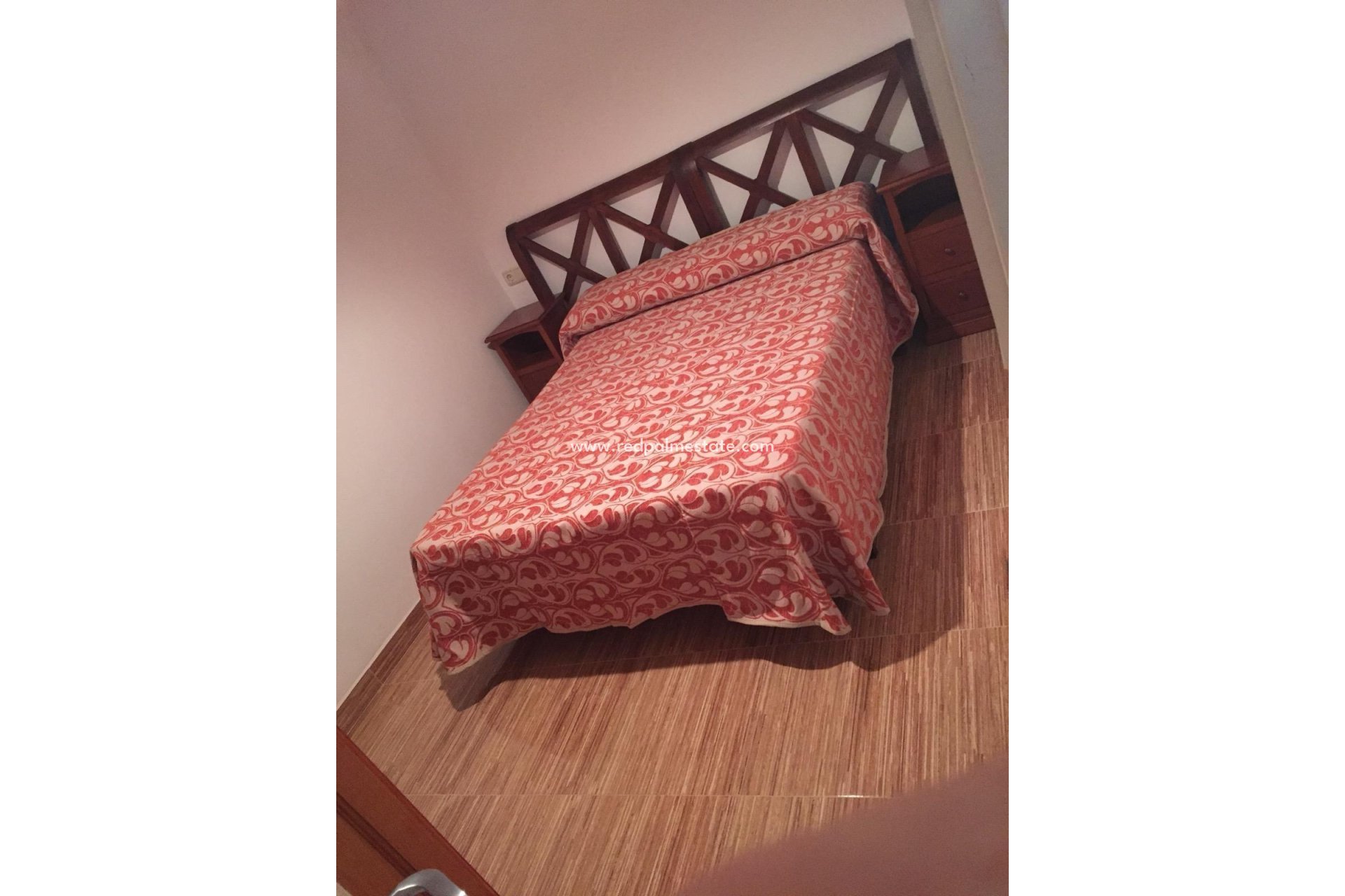 Resale - Apartments -
Torrevieja - Playa del Cura