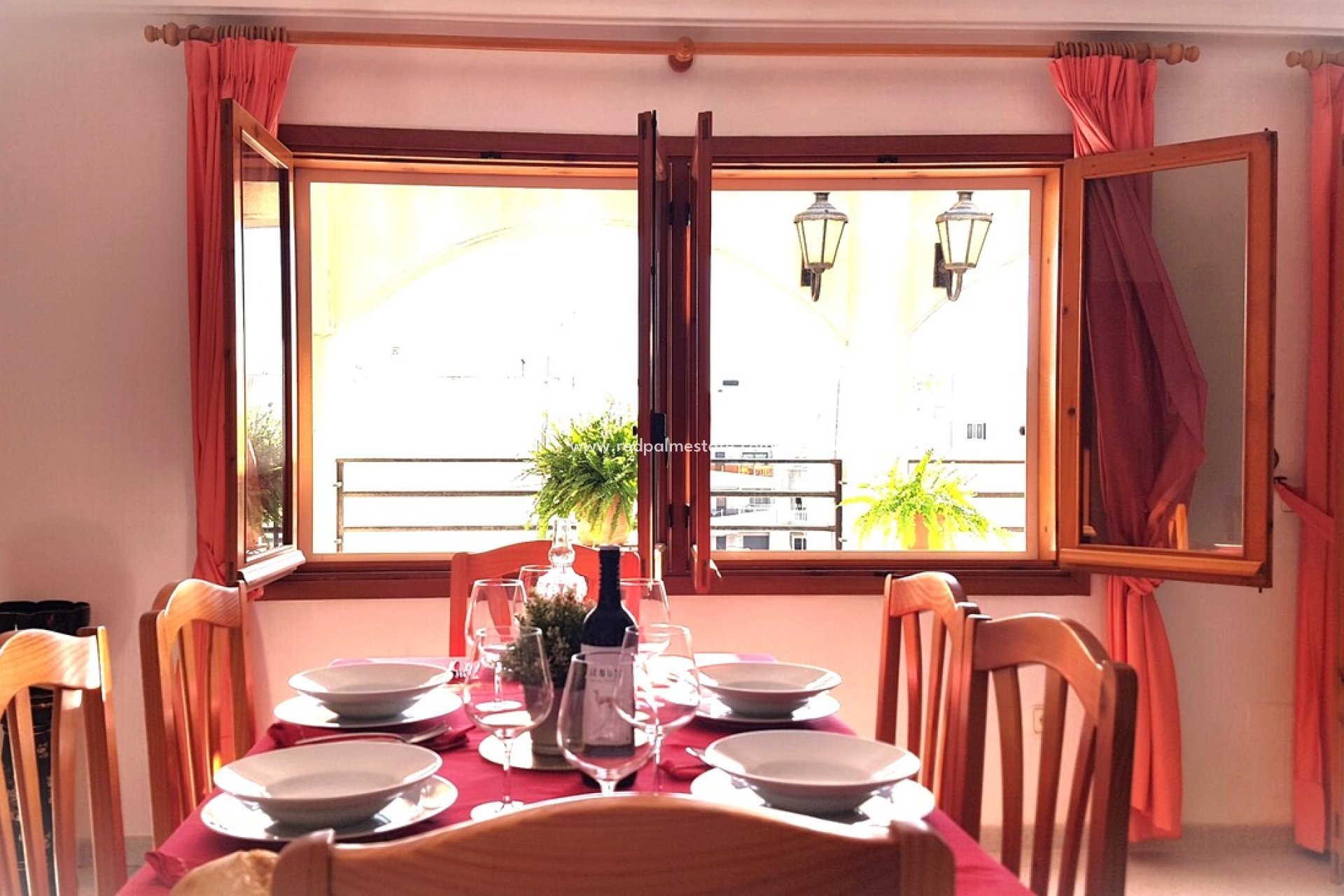 Resale - Apartments -
Torrevieja - Playa del Cura