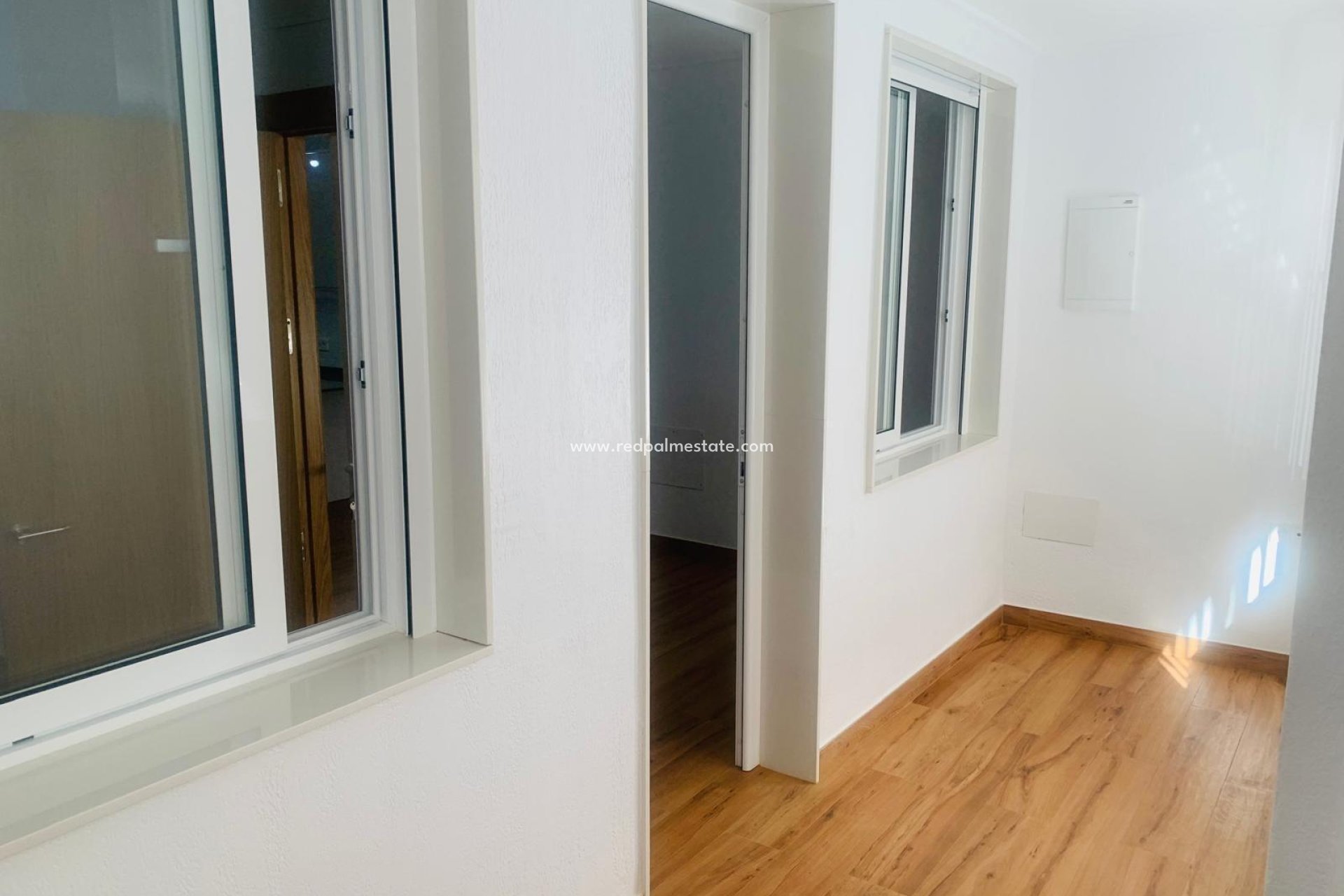 Resale - Apartments -
Torrevieja - Playa del Cura