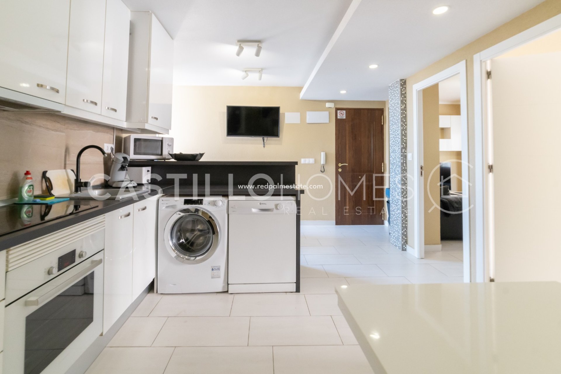 Resale - Apartments -
Torrevieja - Playa del Cura