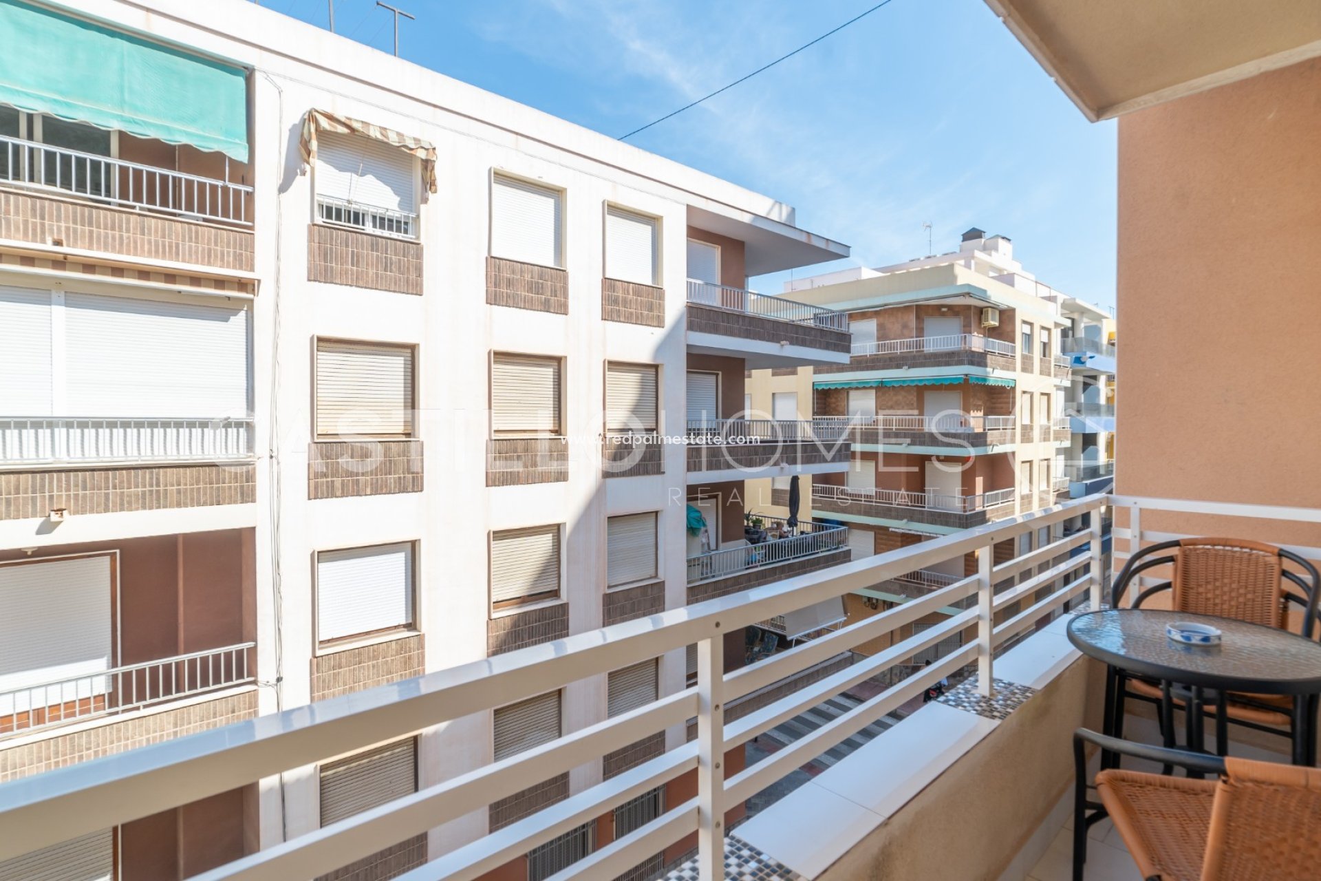 Resale - Apartments -
Torrevieja - Playa del Cura