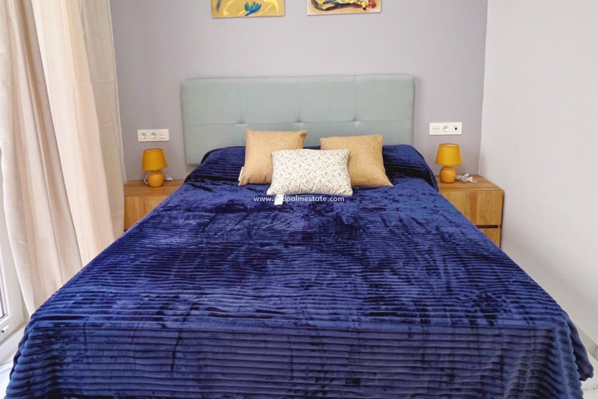 Resale - Apartments -
Torrevieja - Playa del Cura