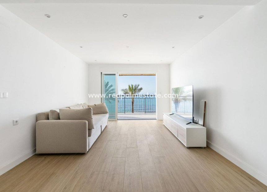 Resale - Apartments -
Torrevieja - Playa del Cura