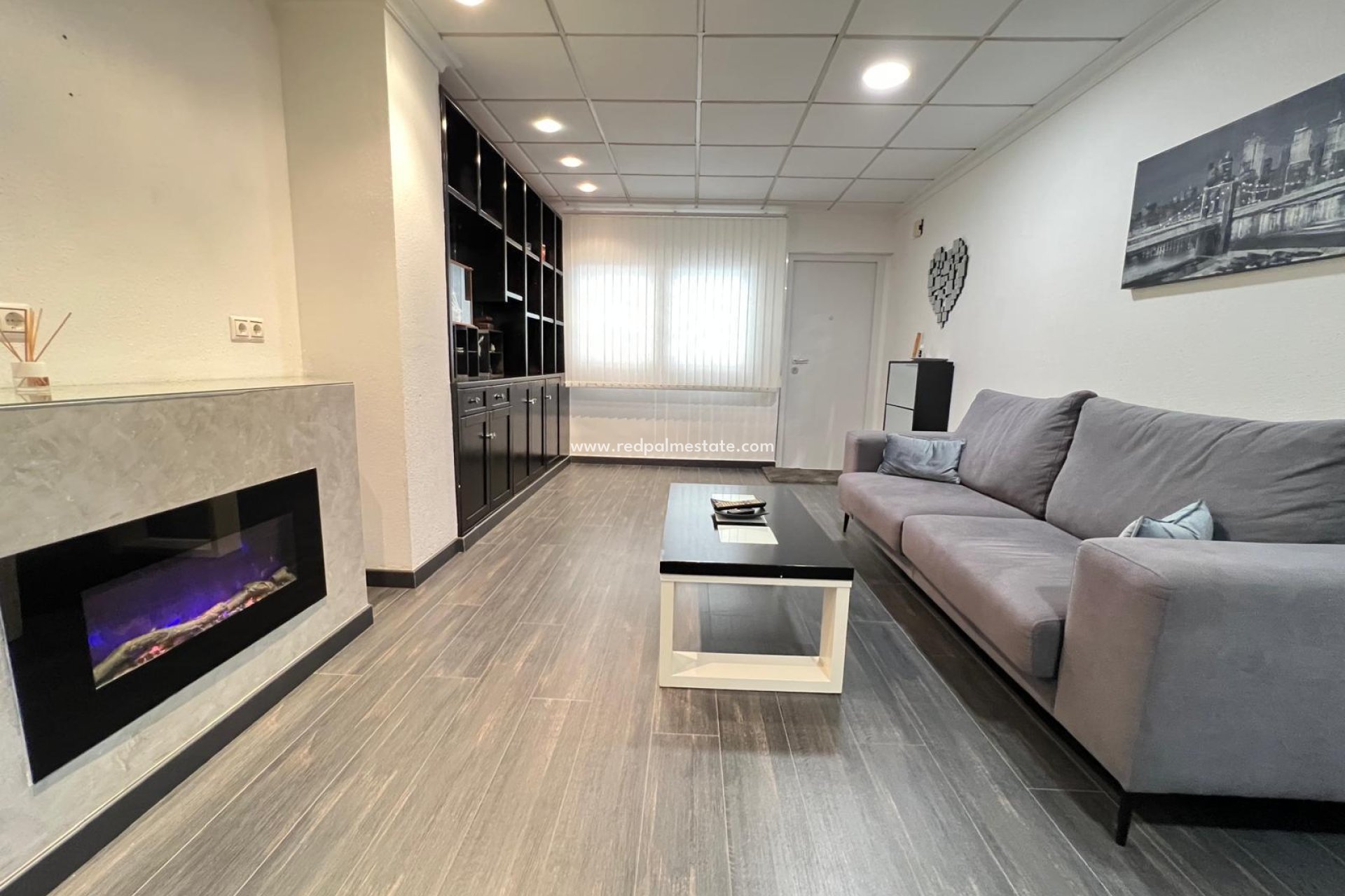 Resale - Apartments -
Torrevieja - Playa del Cura