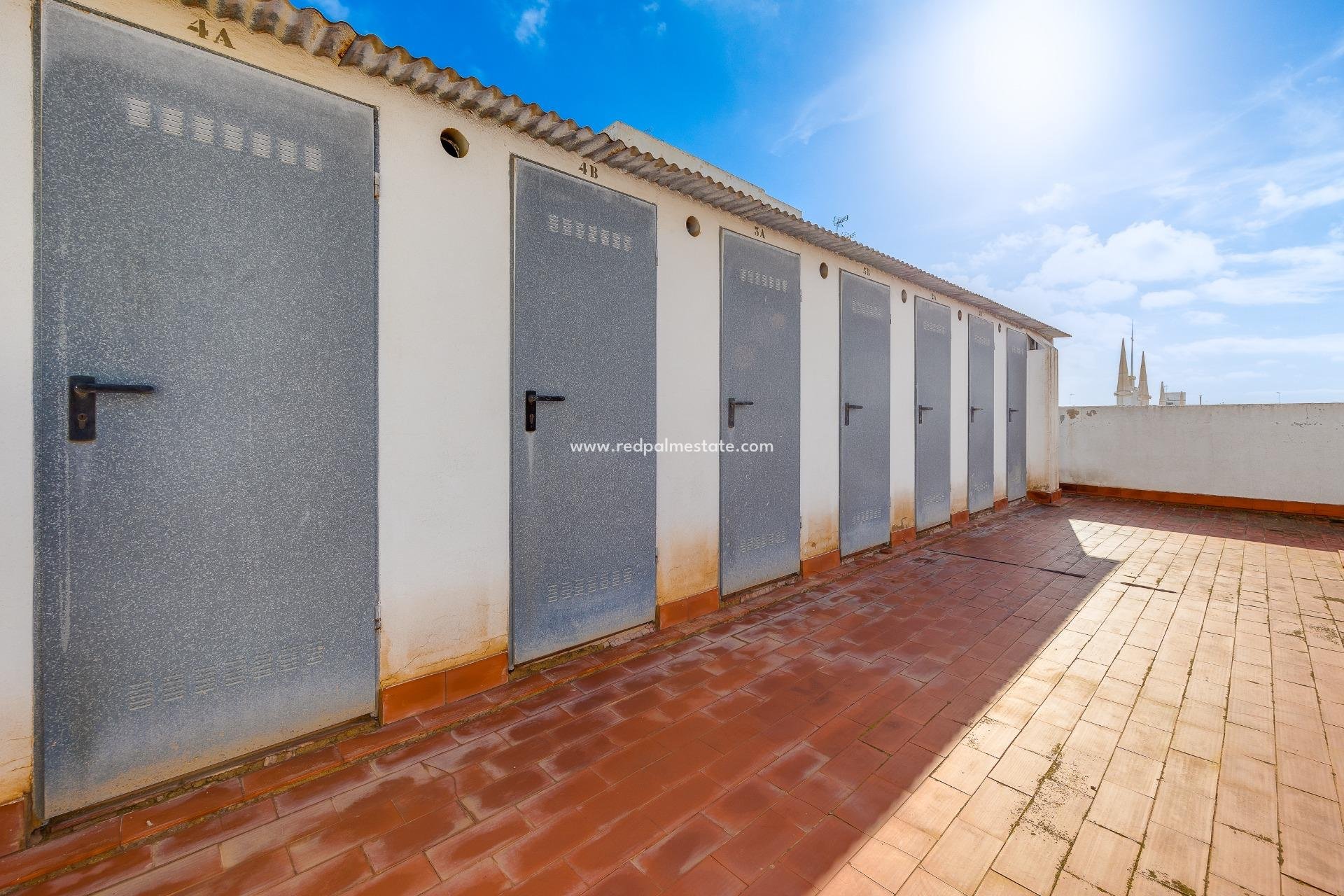 Resale - Apartments -
Torrevieja - Playa del Cura