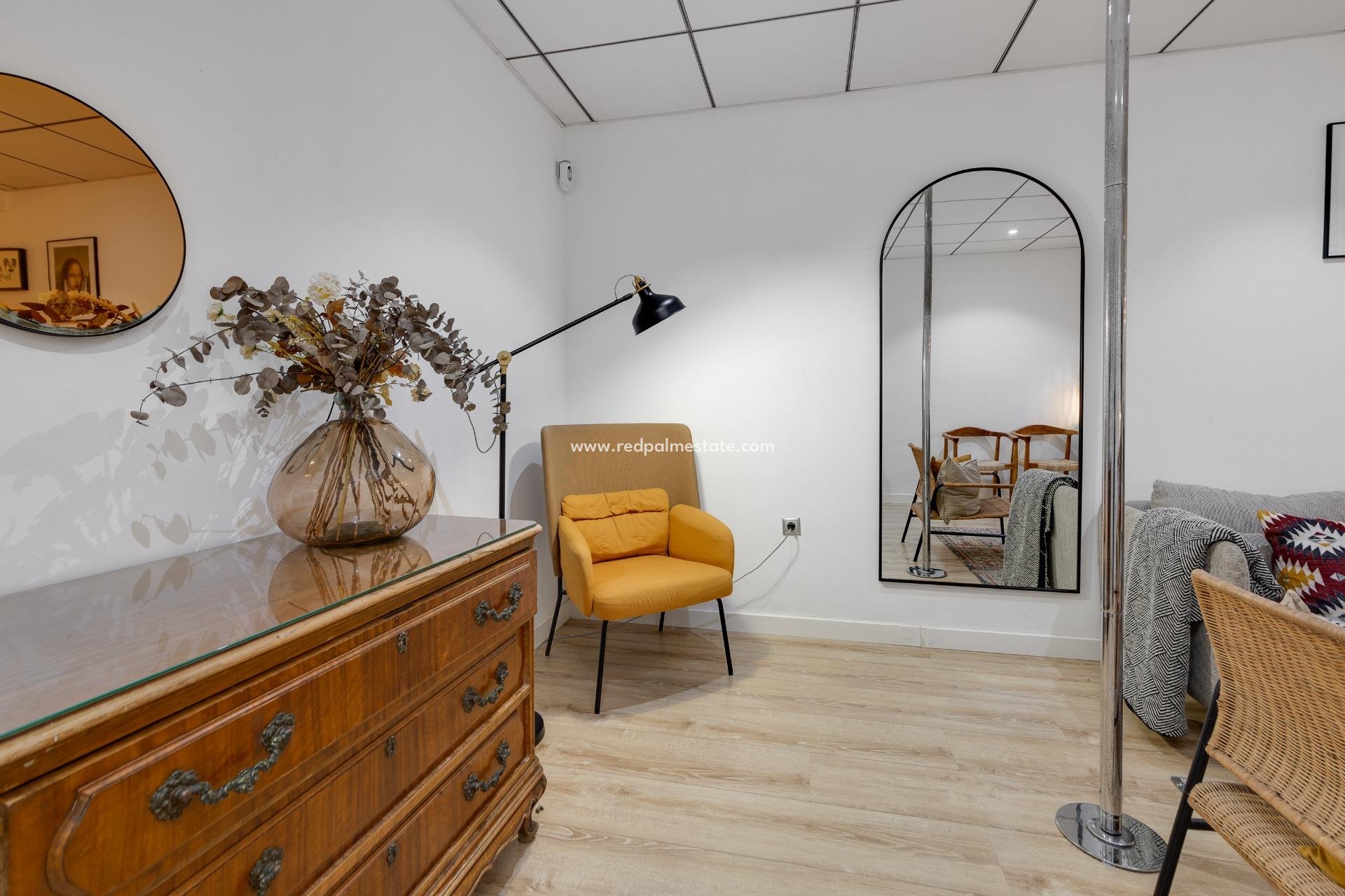 Resale - Apartments -
Torrevieja - Playa del Cura