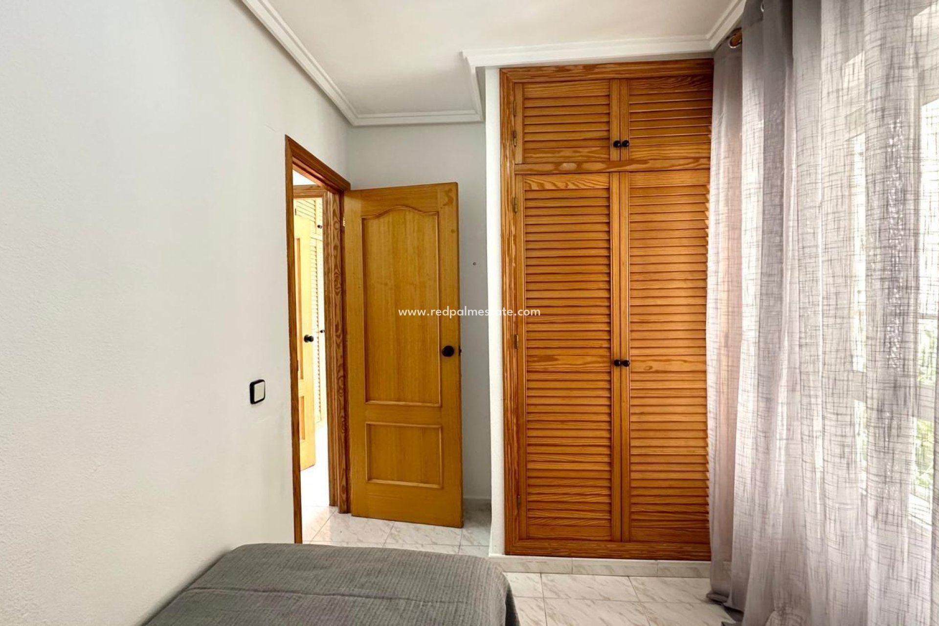 Resale - Apartments -
Torrevieja - Playa del Cura