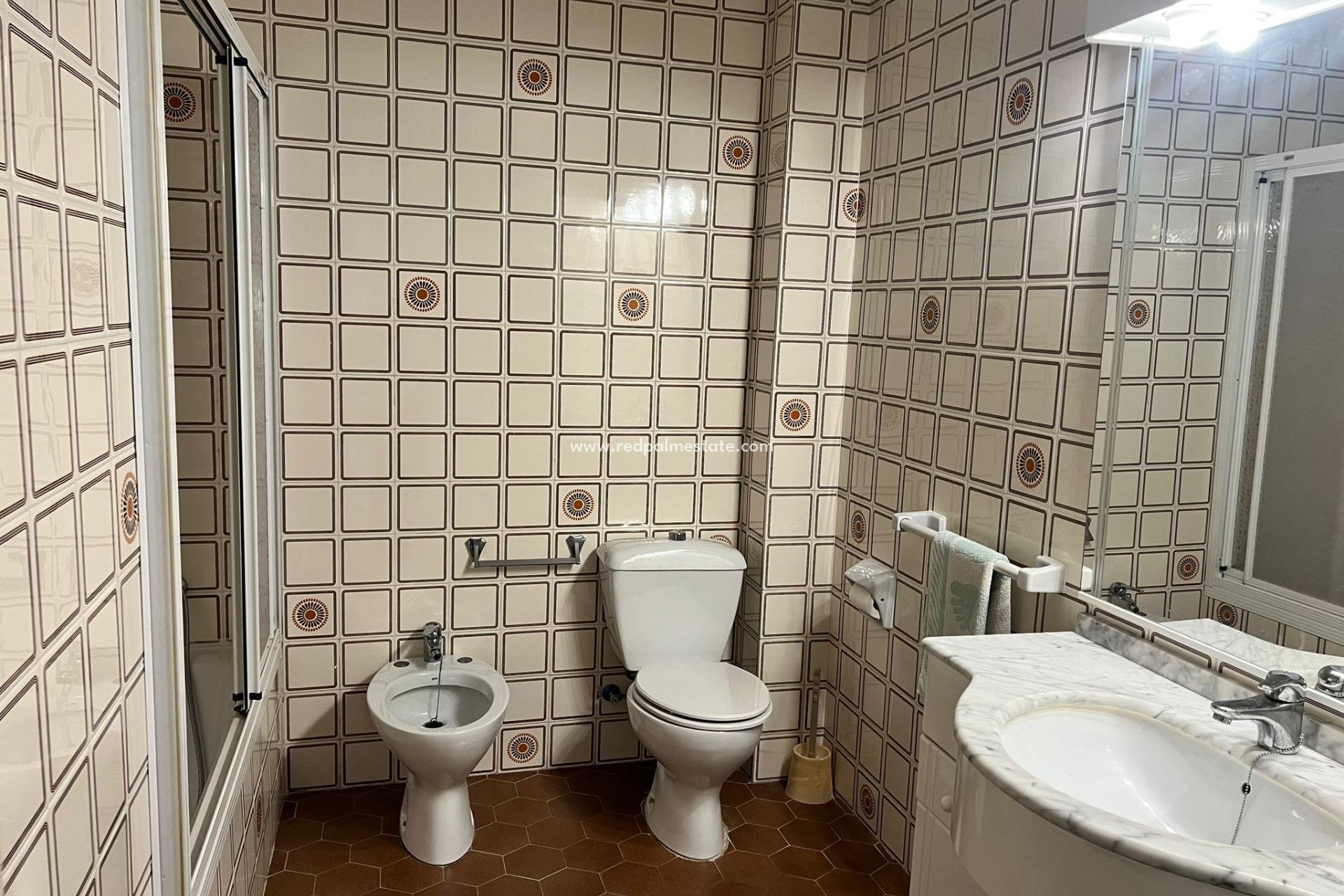 Resale - Apartments -
Torrevieja - Playa del Cura