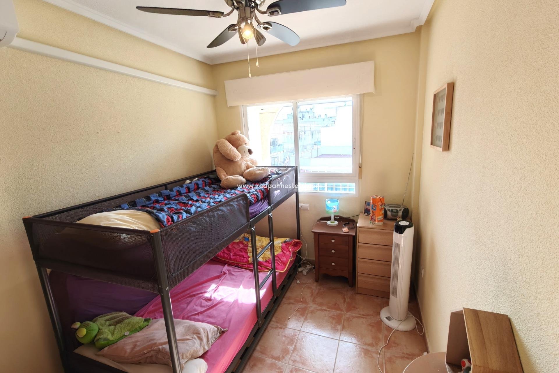 Resale - Apartments -
Torrevieja - Playa del Cura