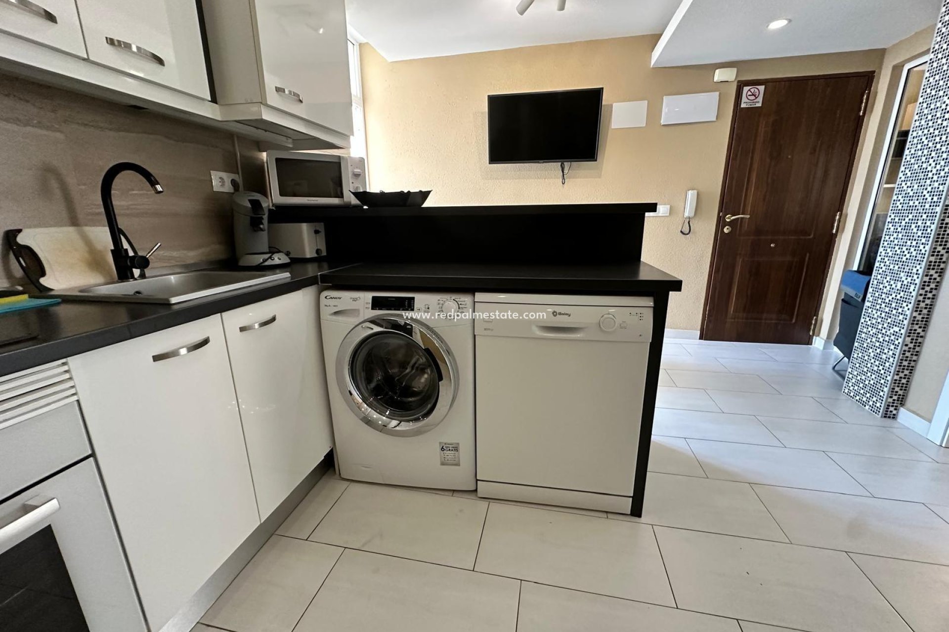 Resale - Apartments -
Torrevieja - Playa del Cura