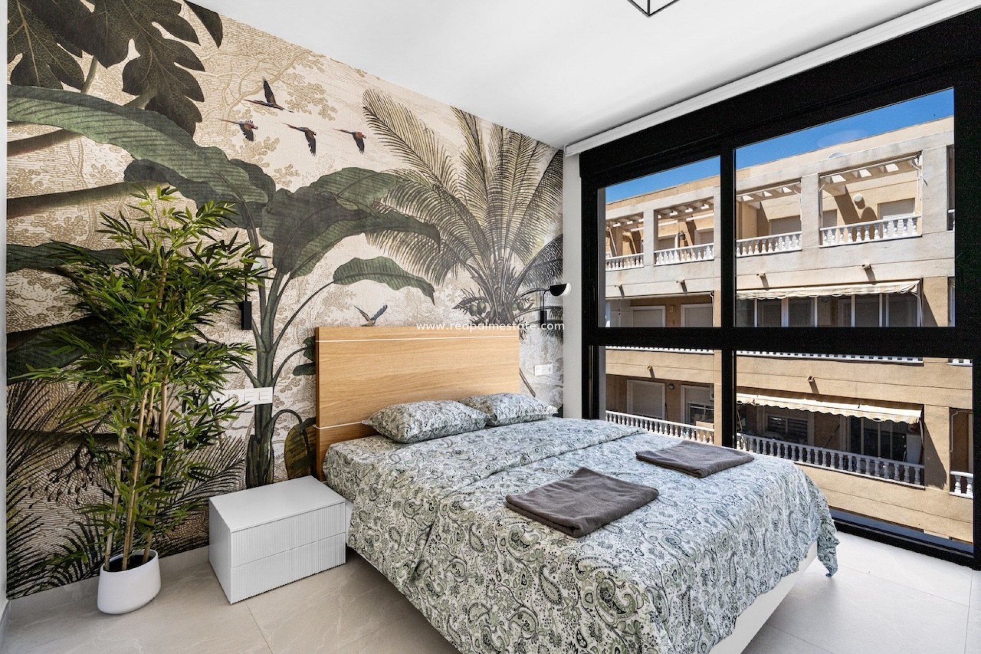 Resale - Apartments -
Torrevieja - Playa del Cura