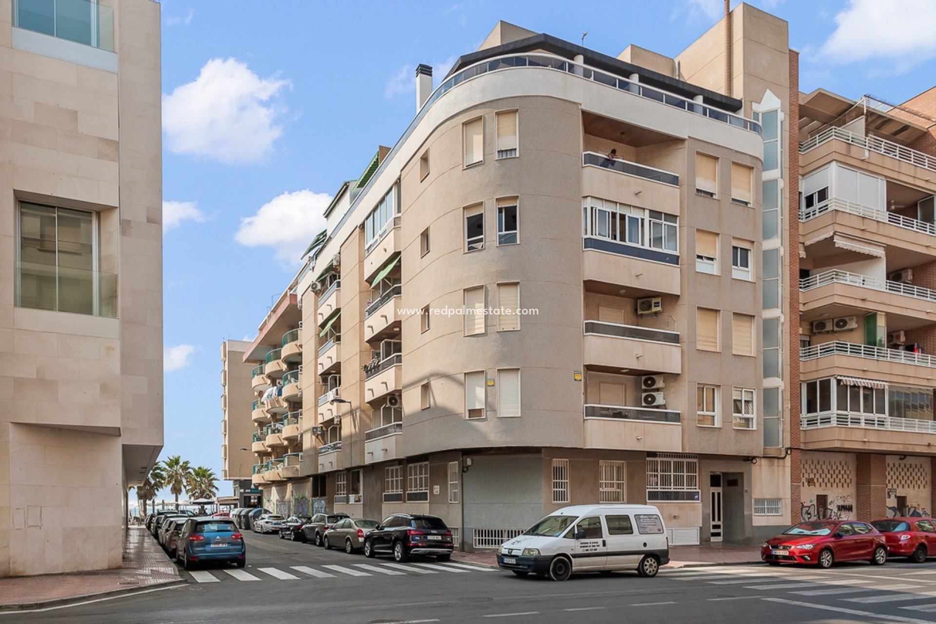 Resale - Apartments -
Torrevieja - Playa del Cura