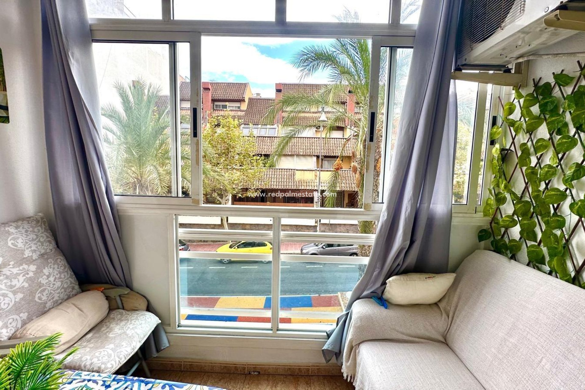 Resale - Apartments -
Torrevieja - Playa del Cura