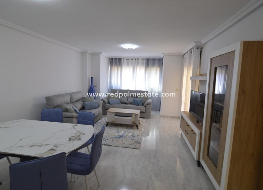 Resale - Apartments -
Torrevieja - Playa del Cura