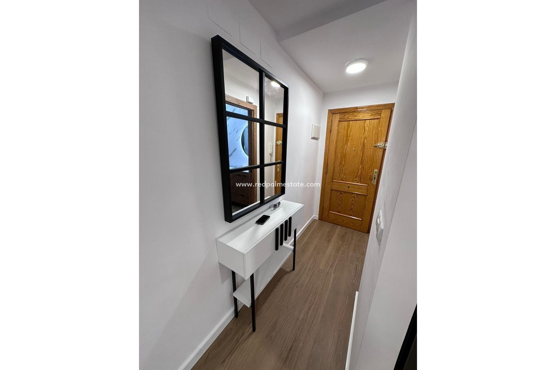 Resale - Apartments -
Torrevieja - Playa del Cura