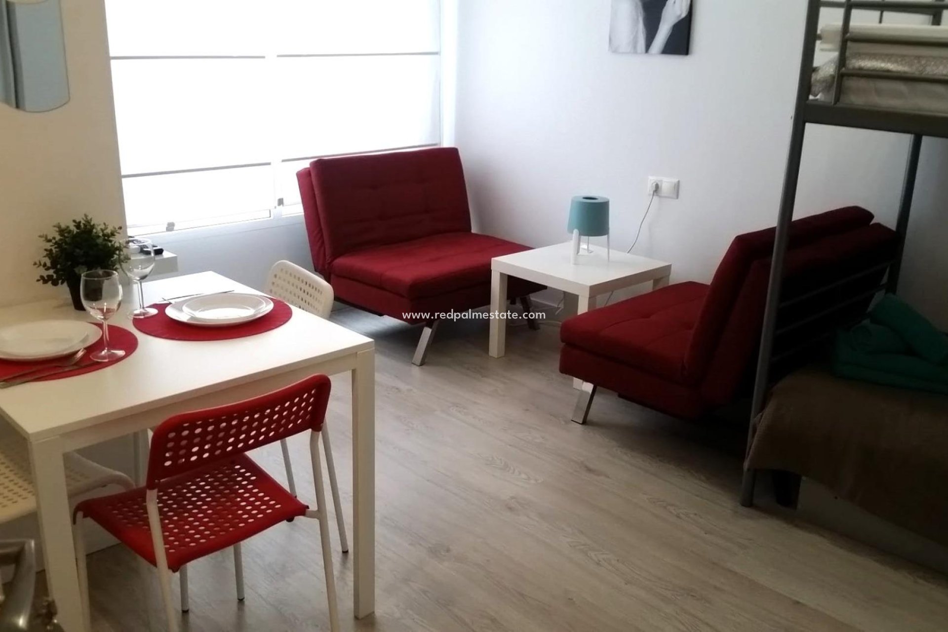 Resale - Apartments -
Torrevieja - Playa del Cura