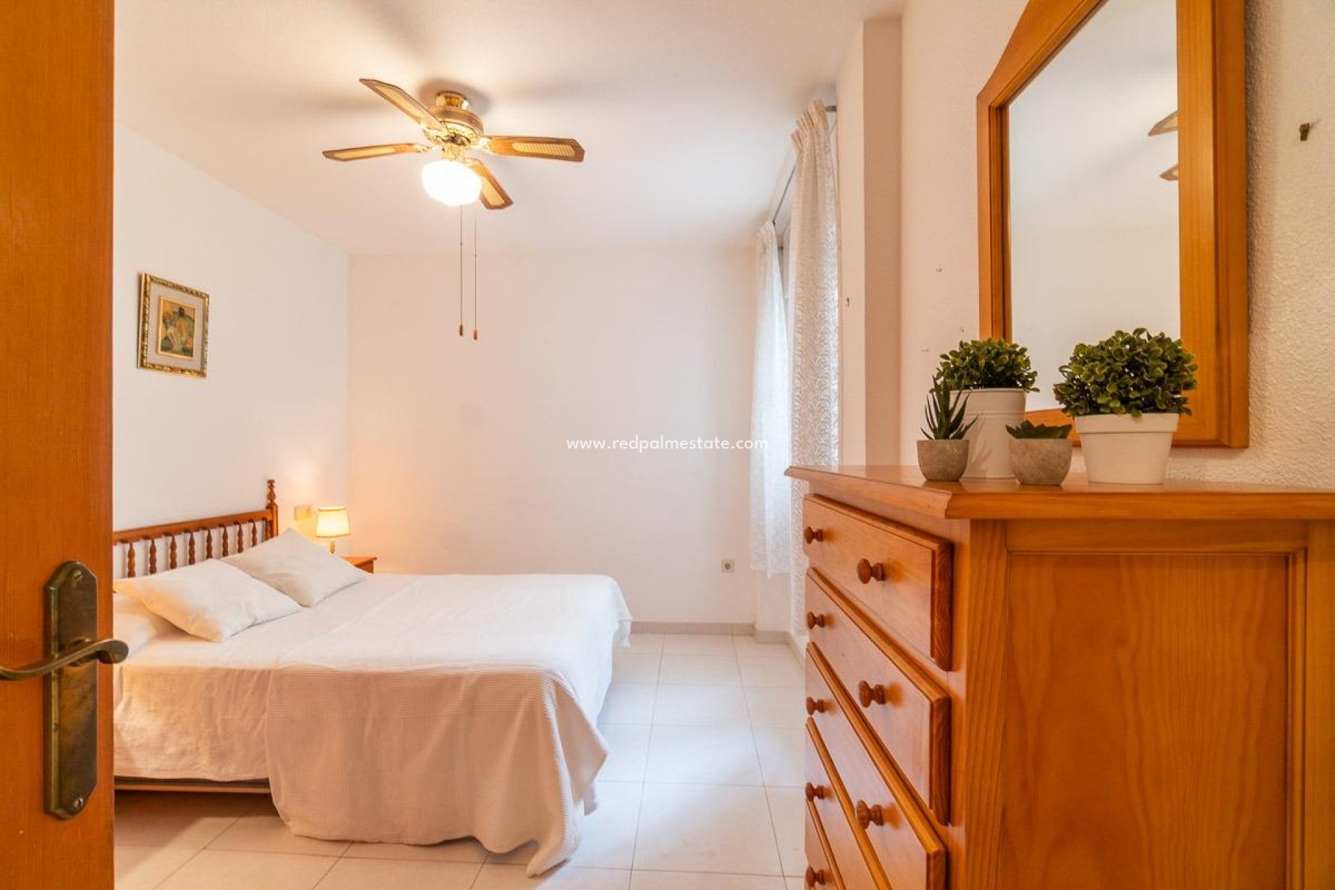 Resale - Apartments -
Torrevieja - Playa del Cura