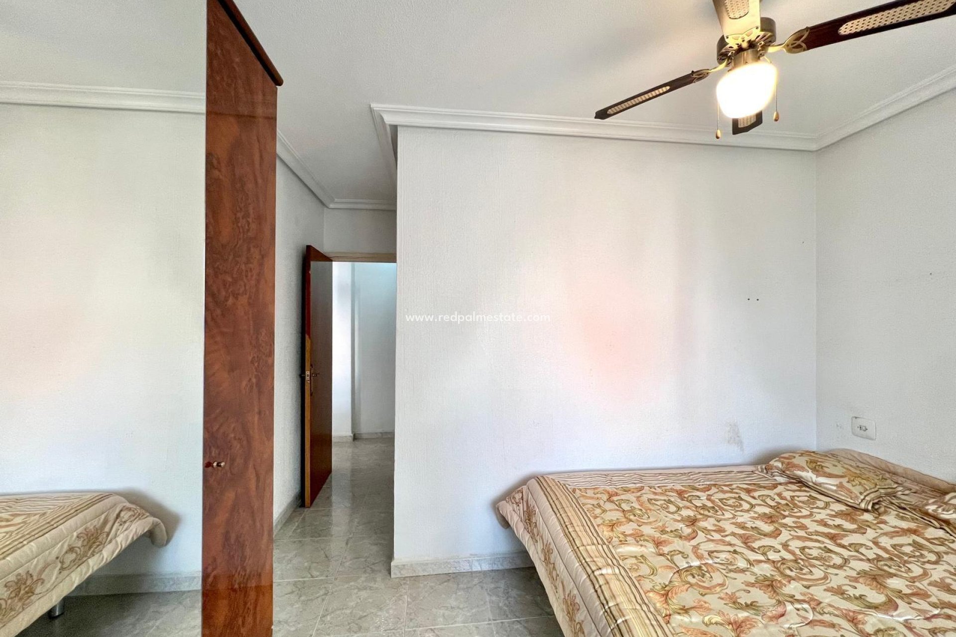 Resale - Apartments -
Torrevieja - Playa del Cura