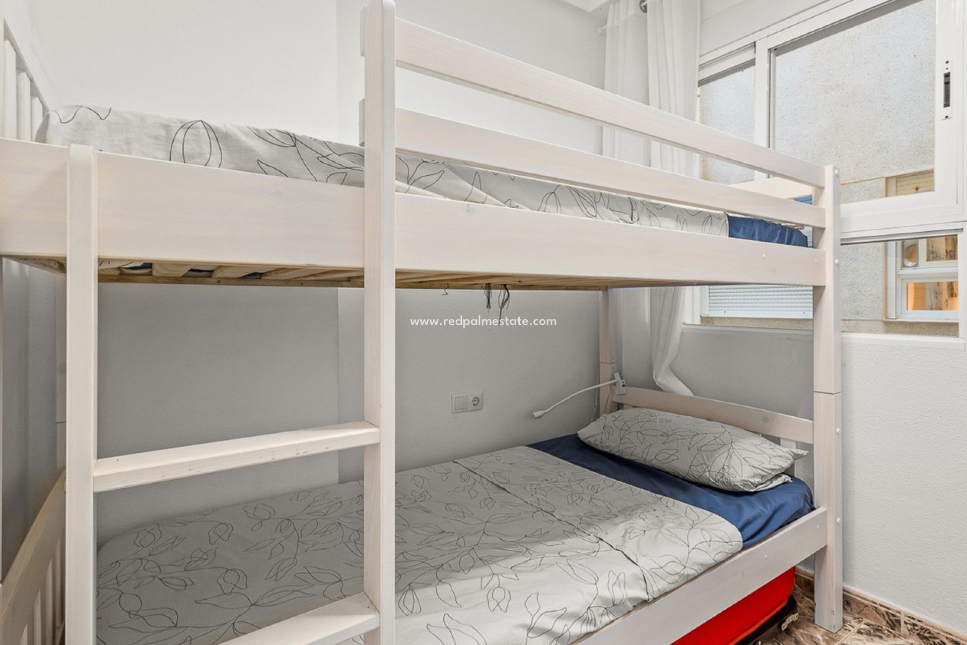 Resale - Apartments -
Torrevieja - Playa del Cura