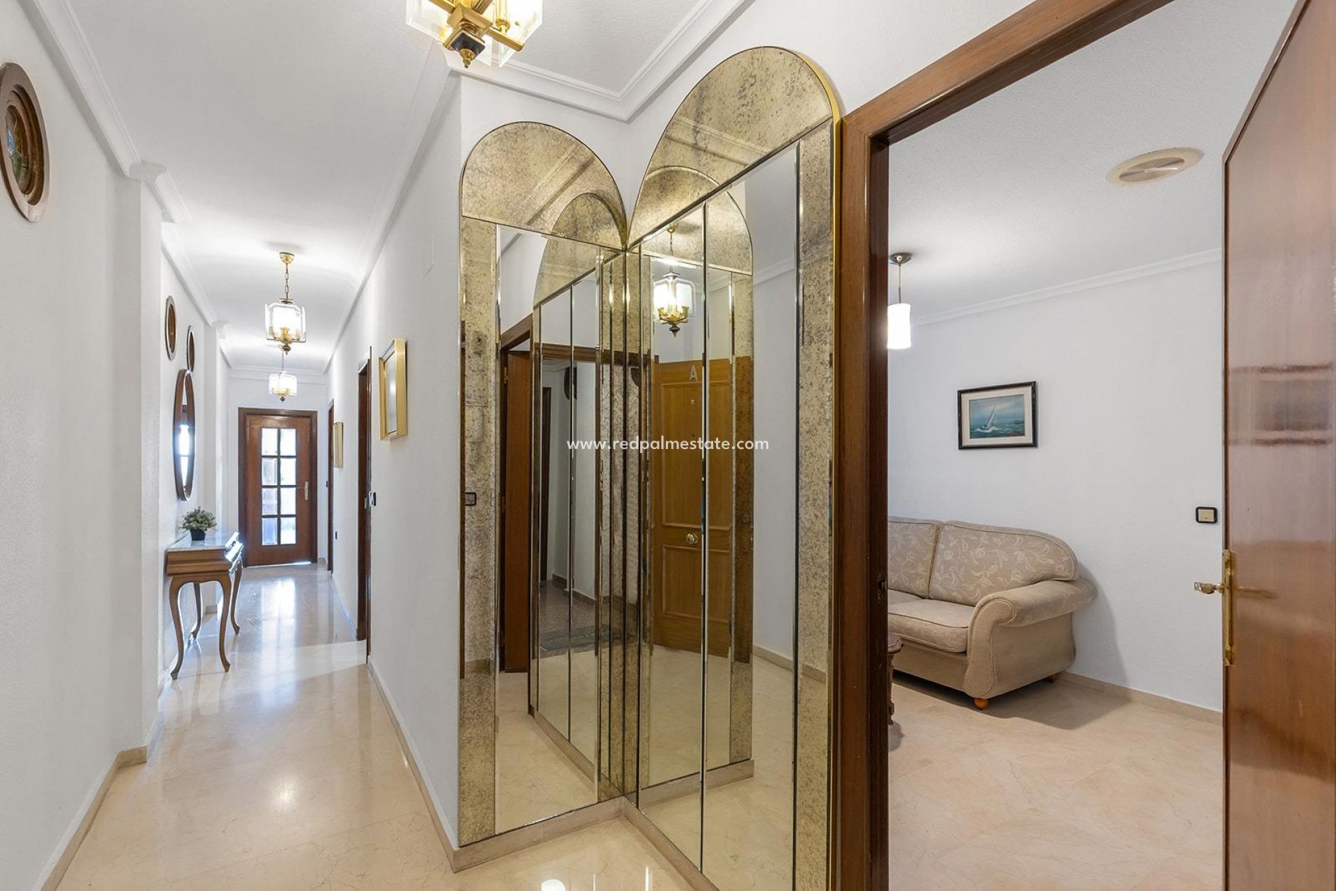 Resale - Apartments -
Torrevieja - Playa del Cura