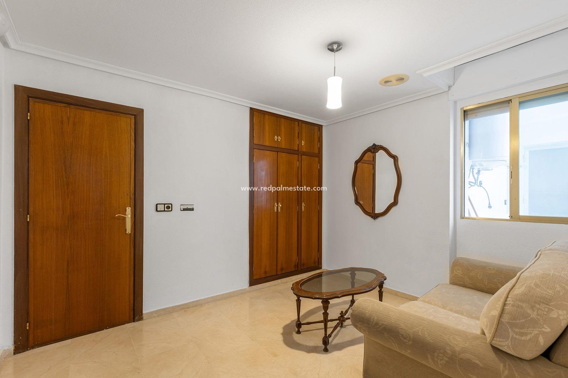 Resale - Apartments -
Torrevieja - Playa del Cura