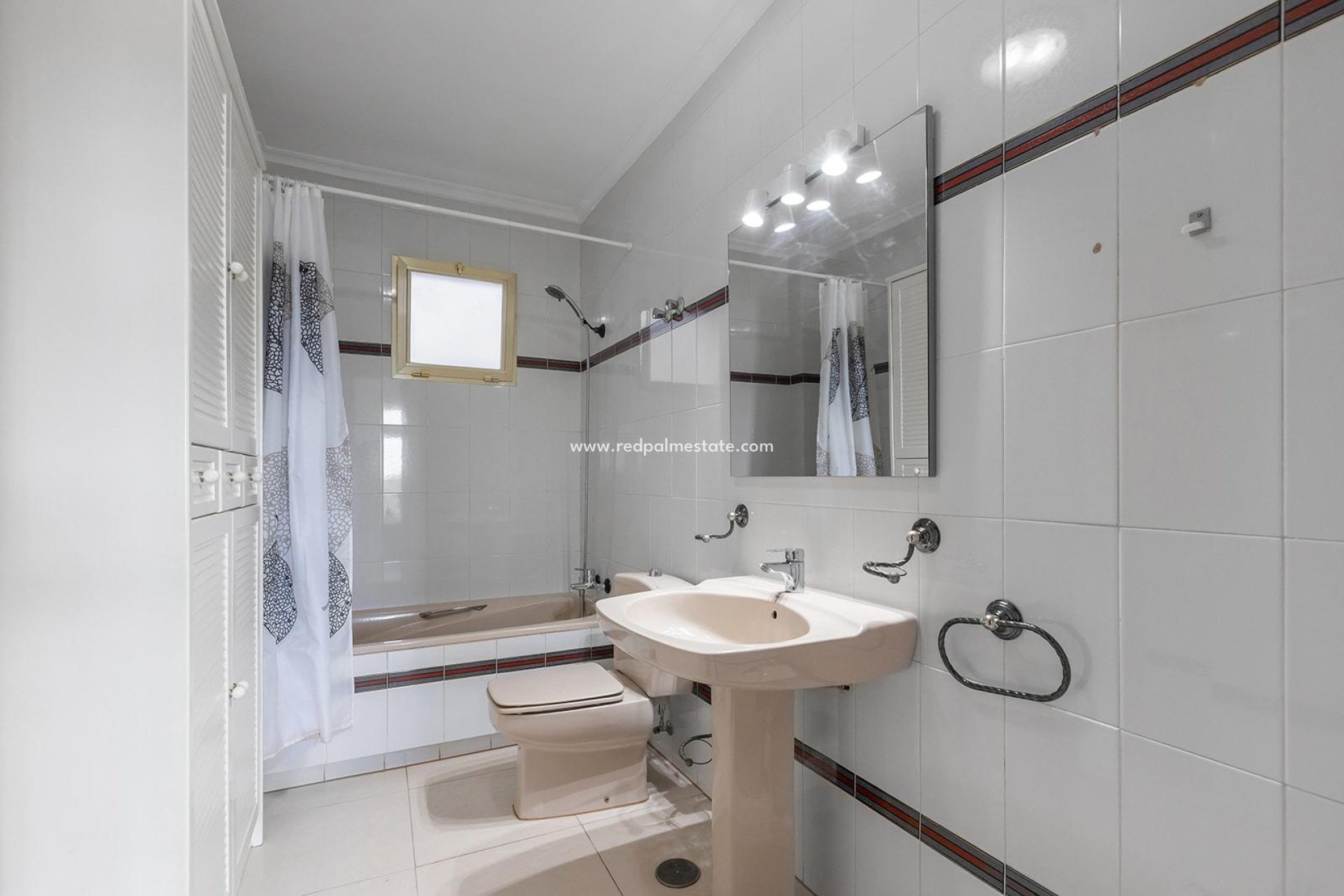 Resale - Apartments -
Torrevieja - Playa del Cura