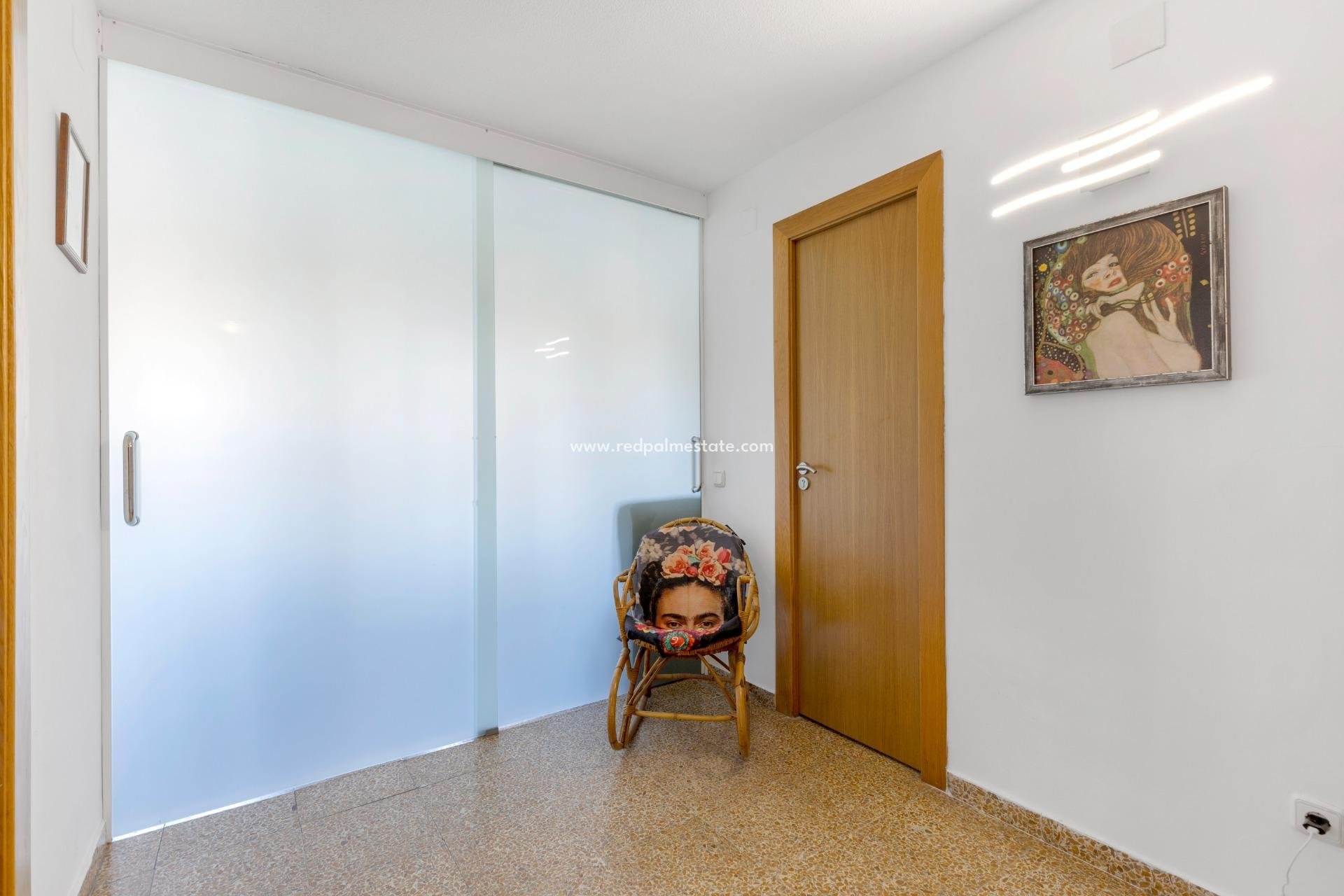 Resale - Apartments -
Torrevieja - Playa del Cura