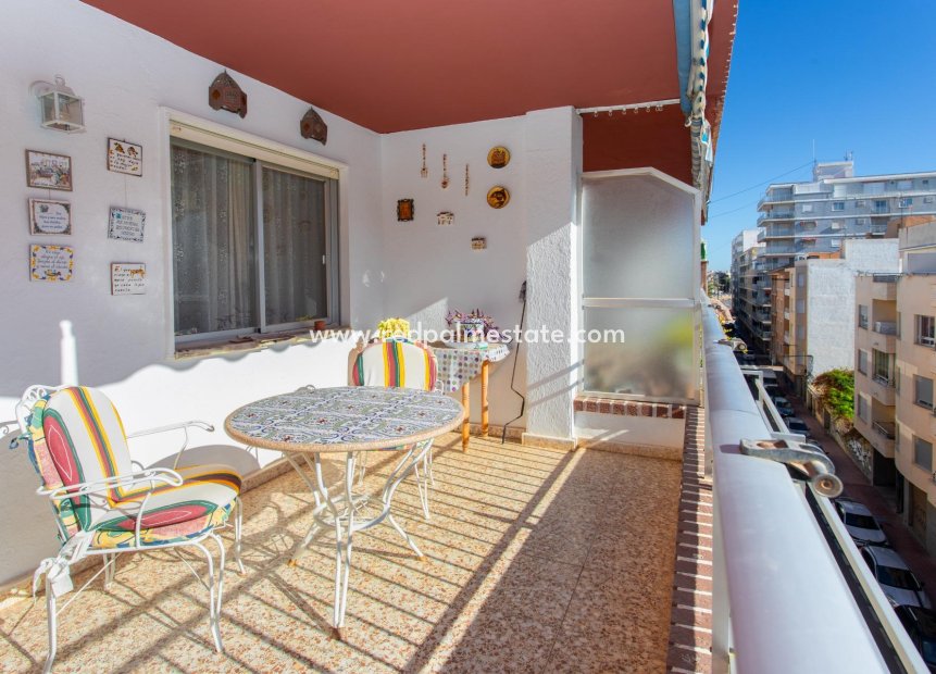 Resale - Apartments -
Torrevieja - Playa del Cura