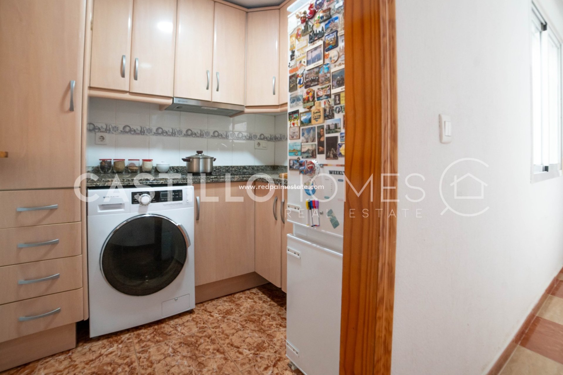 Resale - Apartments -
Torrevieja - Playa del Cura