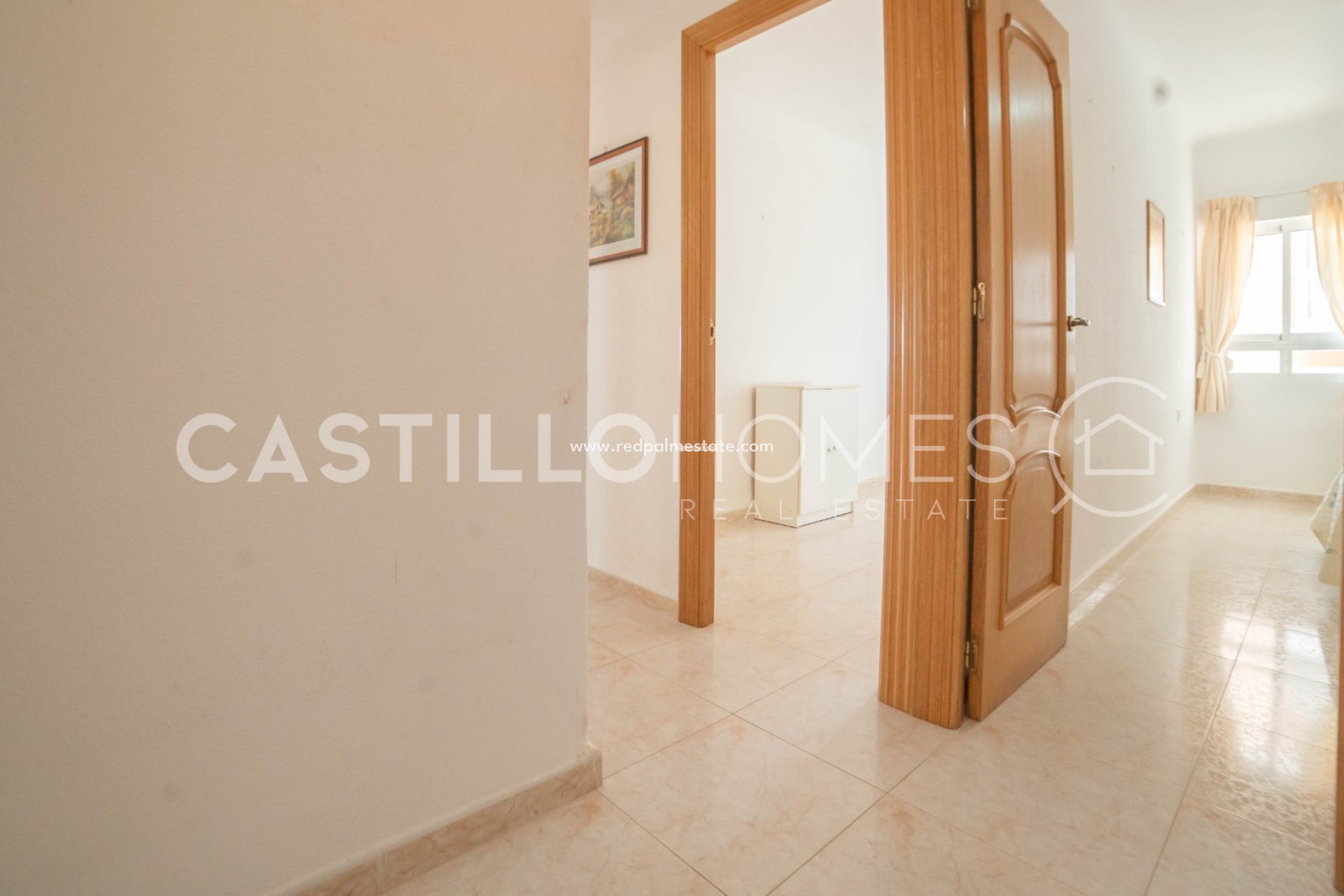 Resale - Apartments -
Torrevieja - Playa del Cura