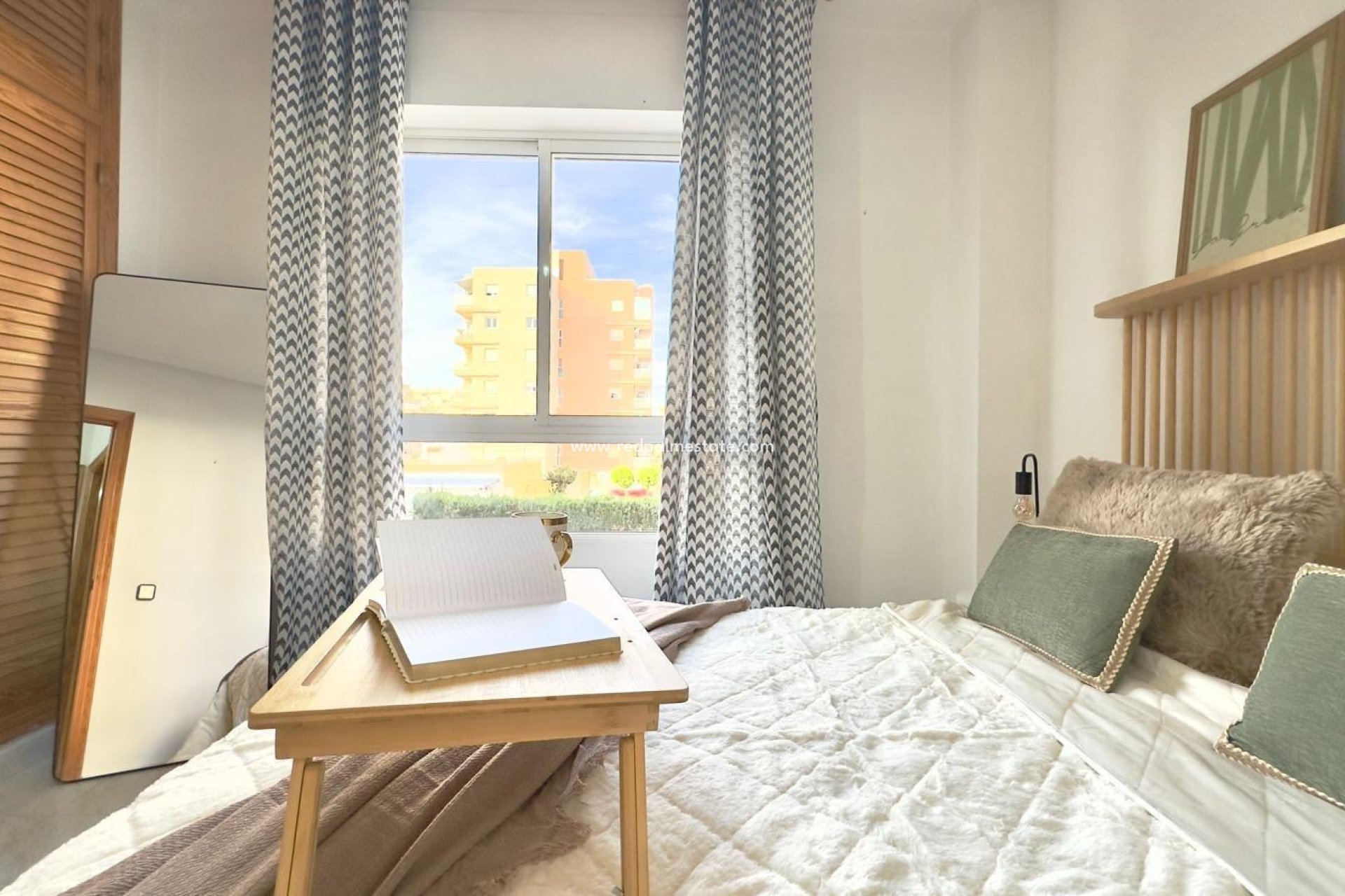 Resale - Apartments -
Torrevieja - Playa del Cura