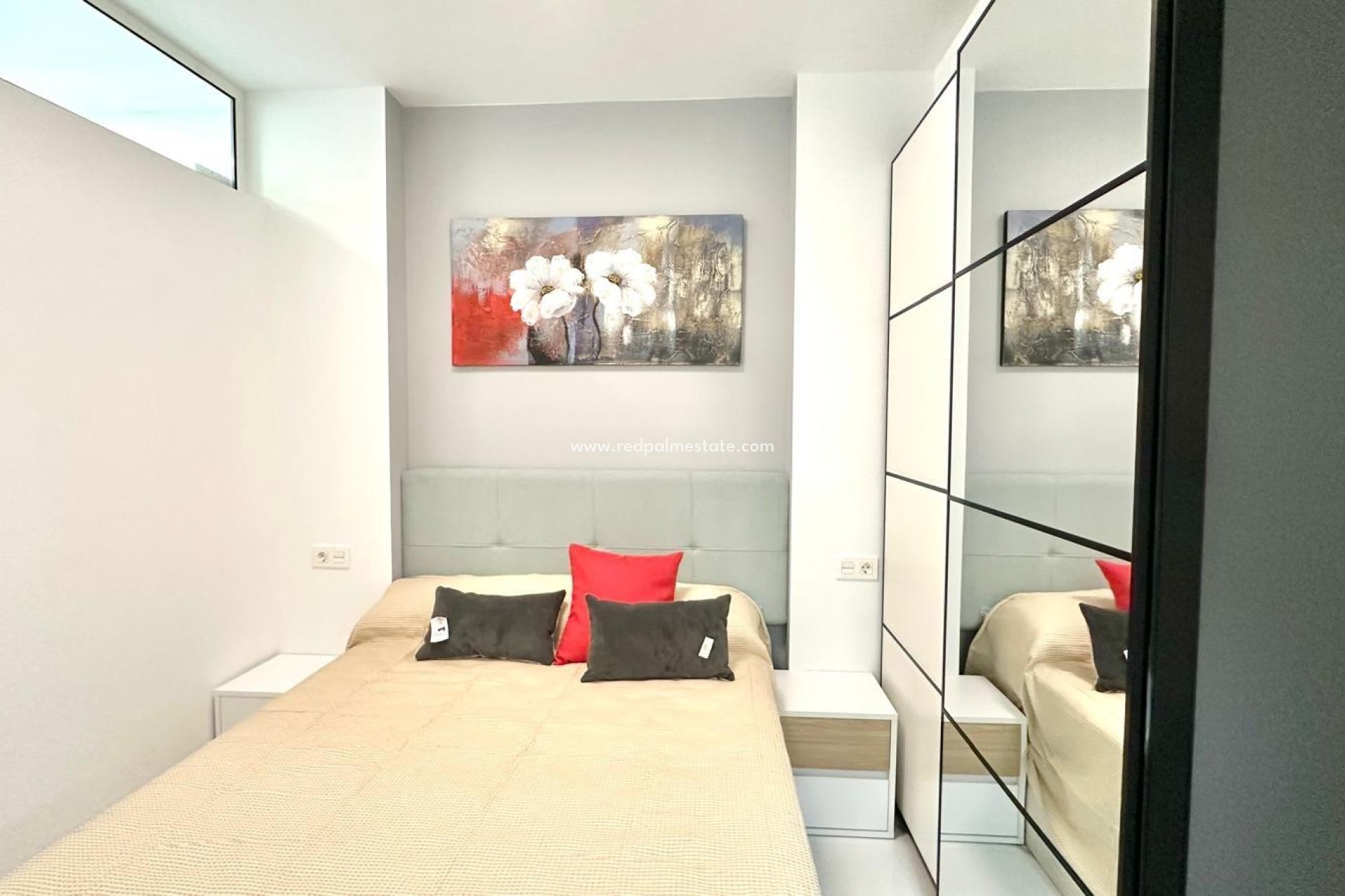 Resale - Apartments -
Torrevieja - Playa del Cura