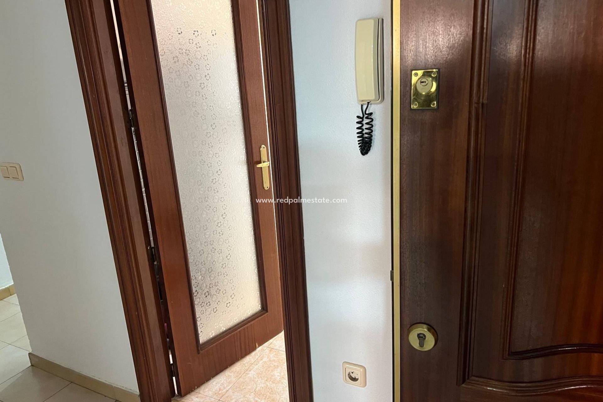 Resale - Apartments -
Torrevieja - Playa del Cura