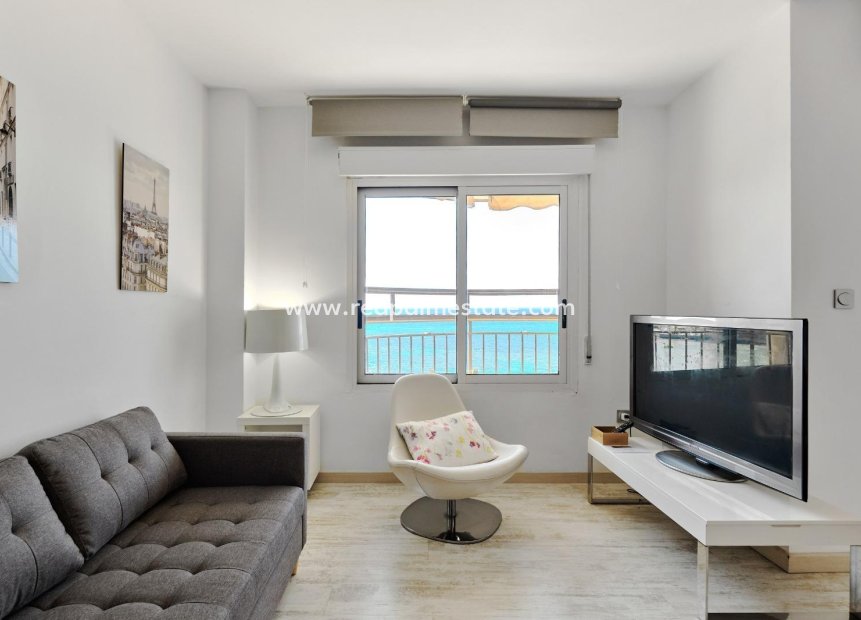 Resale - Apartments -
Torrevieja - Playa del Cura