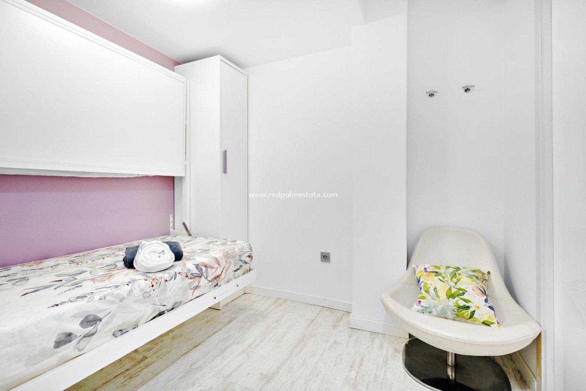 Resale - Apartments -
Torrevieja - Playa del Cura