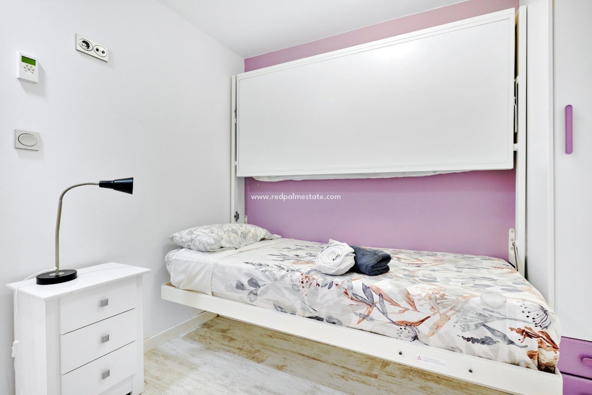 Resale - Apartments -
Torrevieja - Playa del Cura