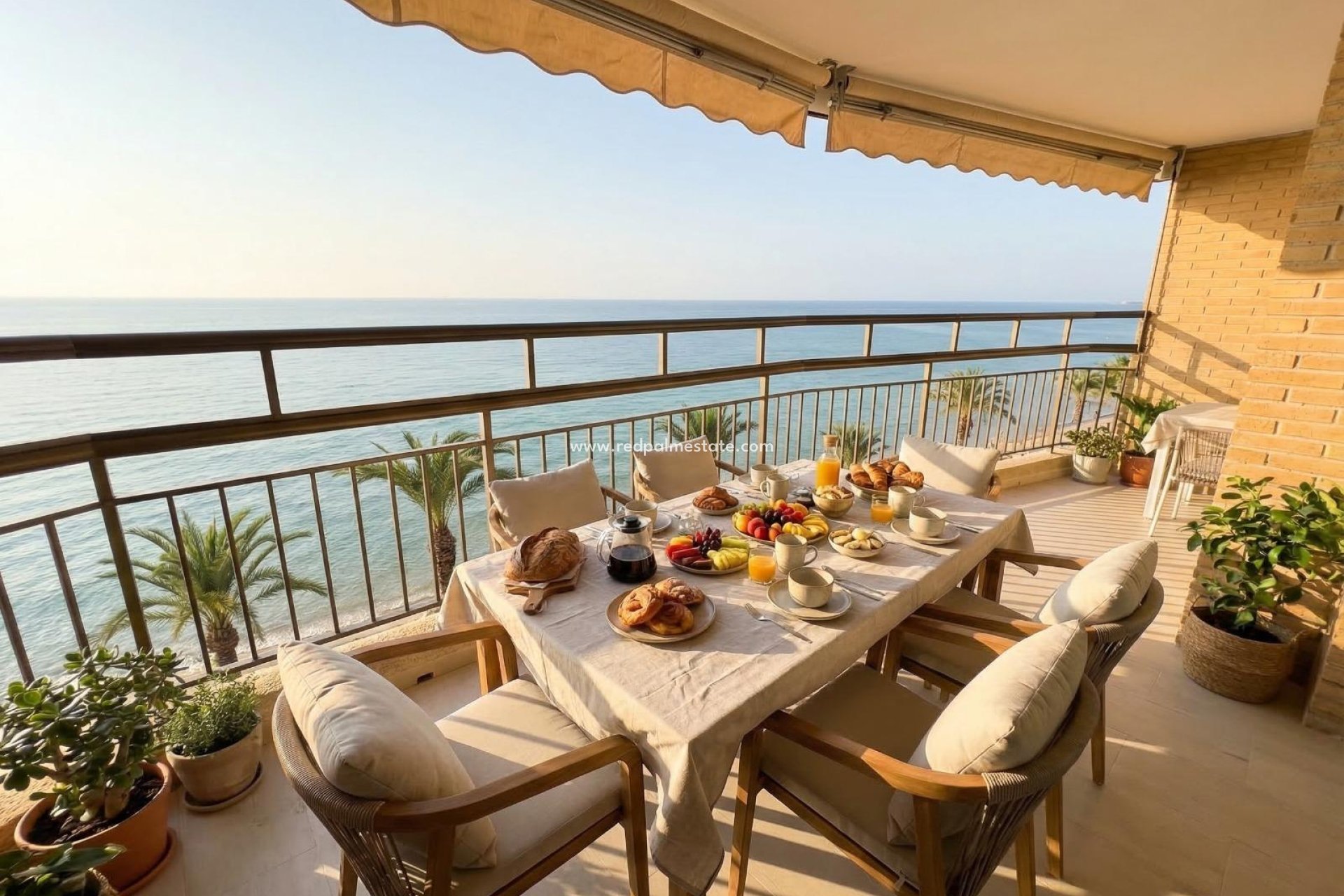 Resale - Apartments -
Torrevieja - Playa del Cura