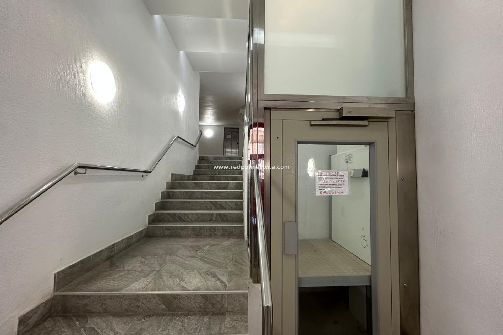 Resale - Apartments -
Torrevieja - Playa del Cura