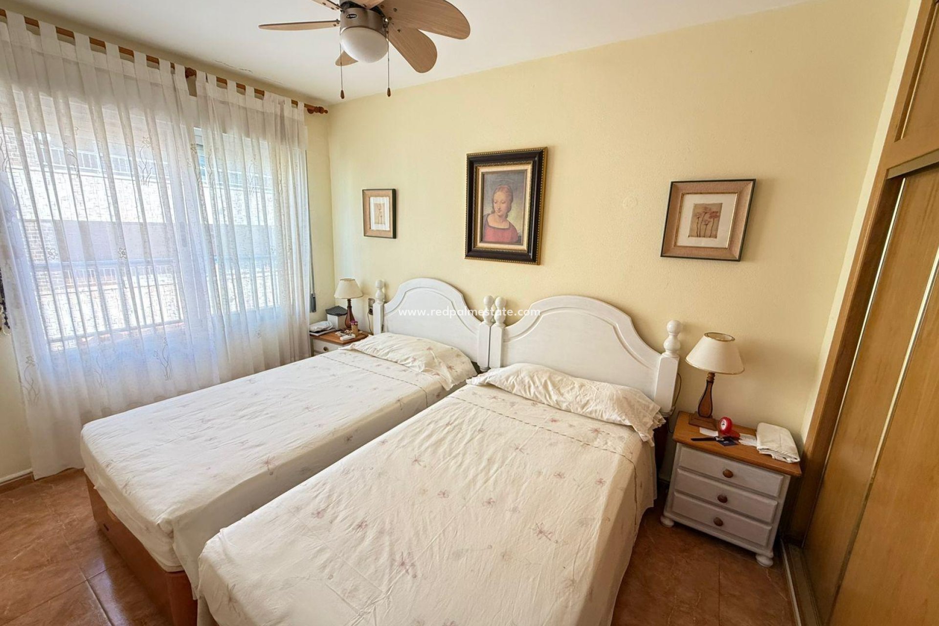 Resale - Apartments -
Torrevieja - Playa del Cura