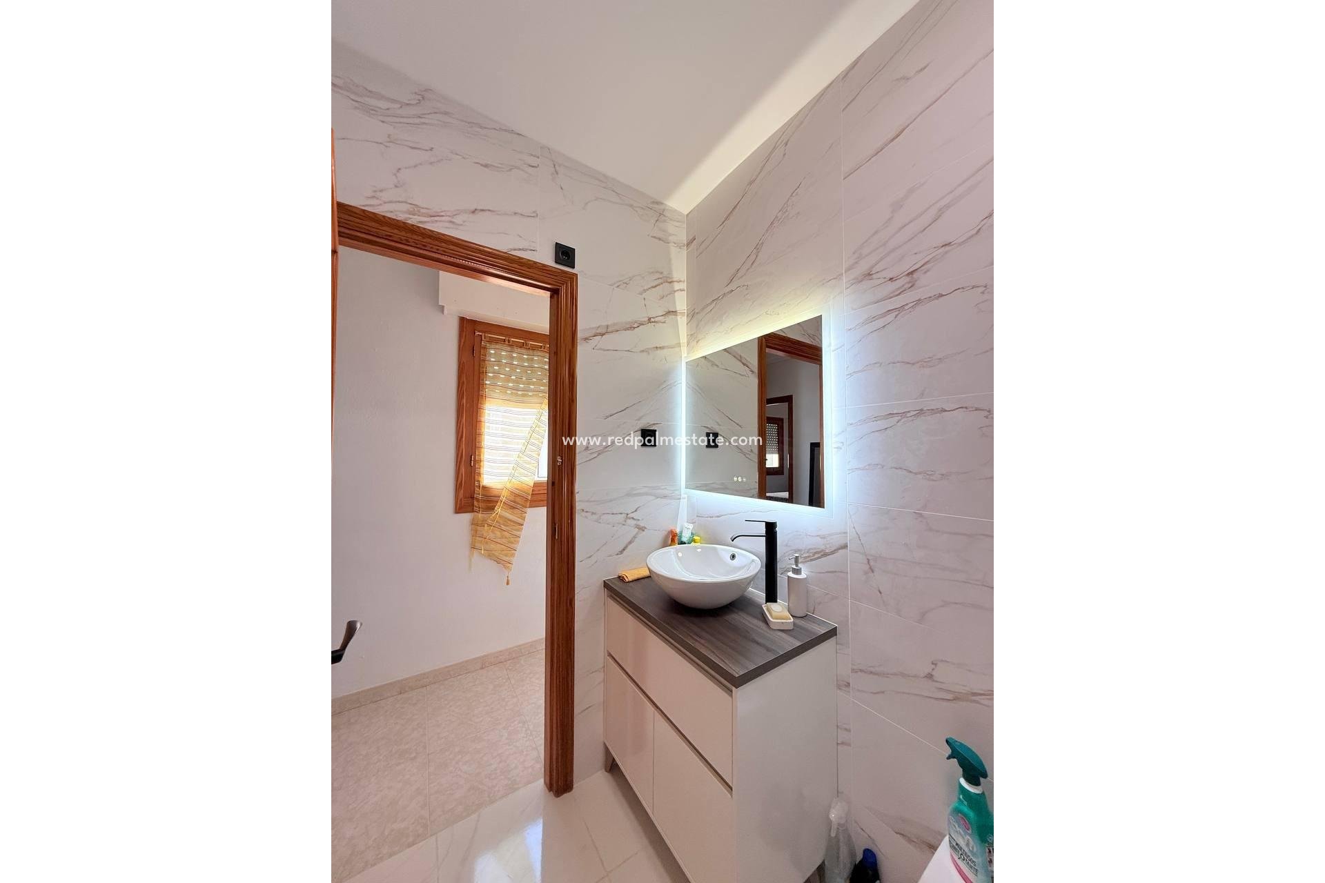 Resale - Apartments -
Torrevieja - Playa del Cura