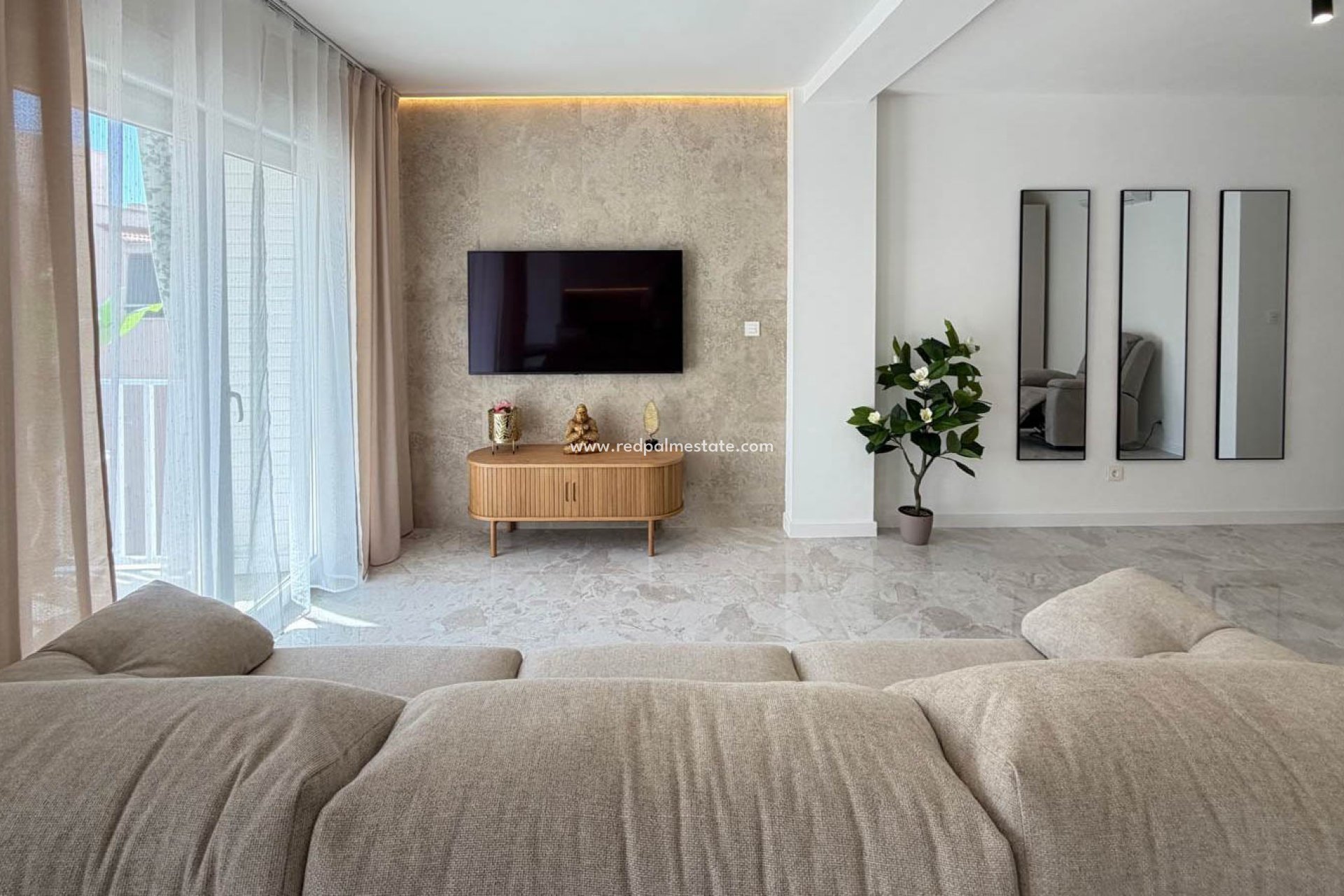 Resale - Apartments -
Torrevieja - Playa del Cura