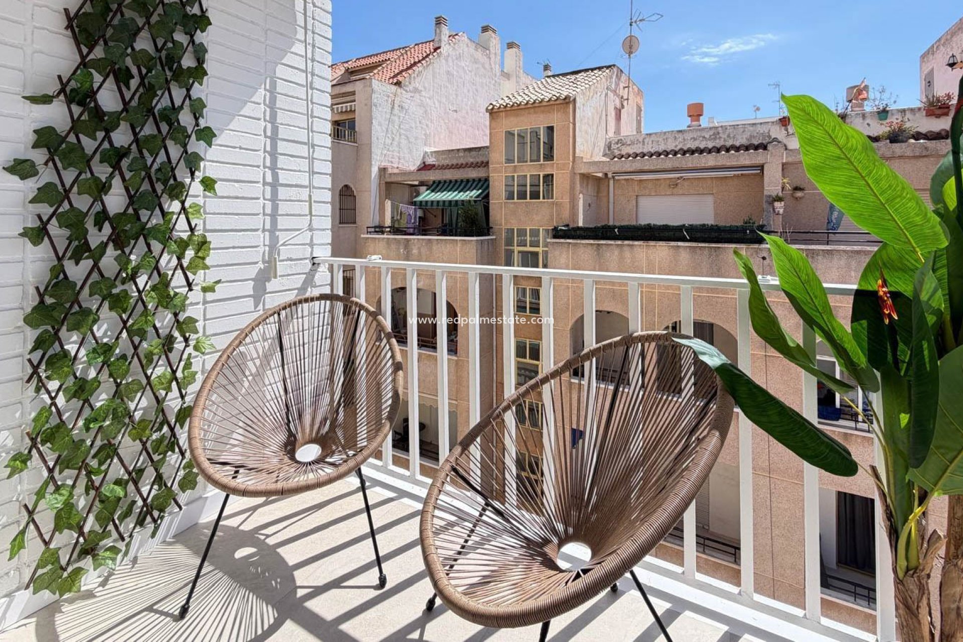 Resale - Apartments -
Torrevieja - Playa del Cura